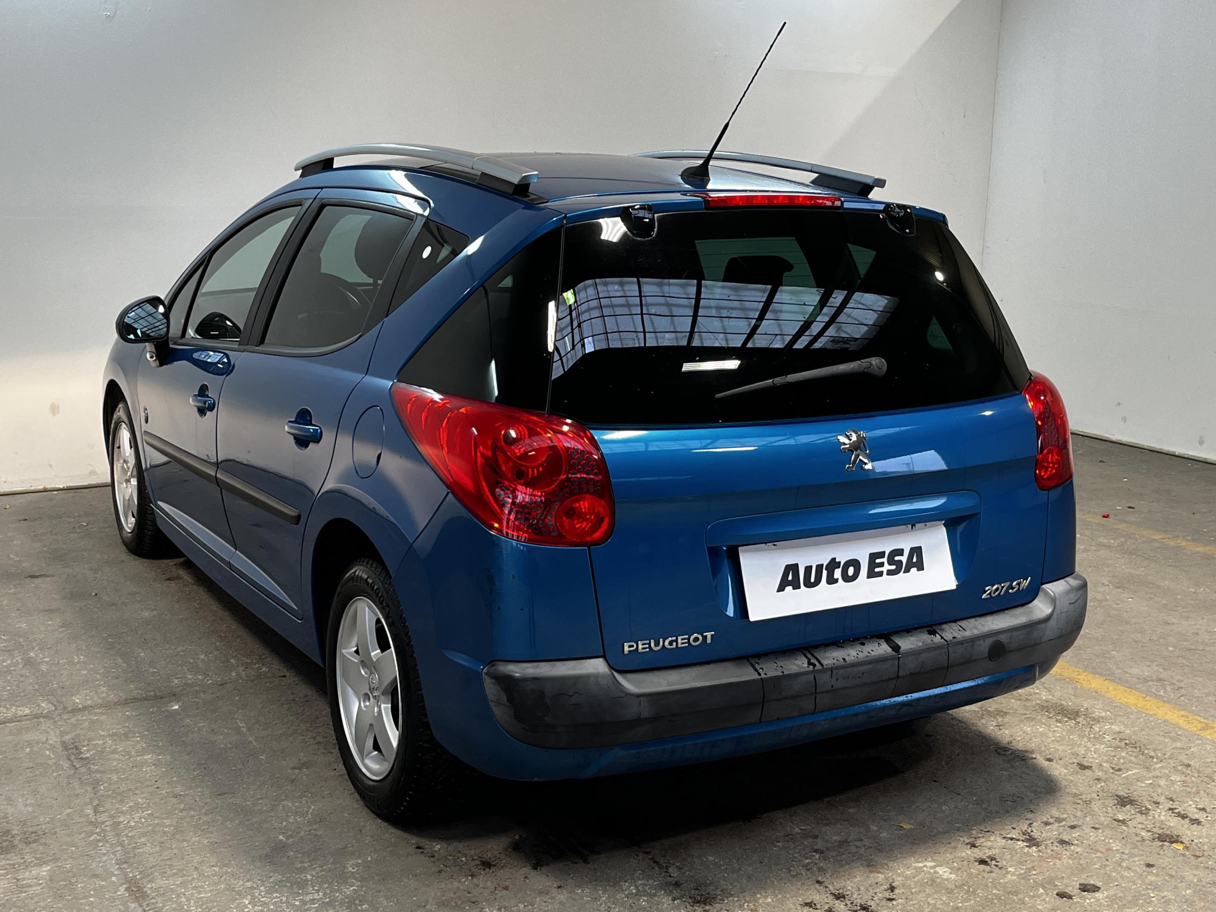 Peugeot 207, 2009 - pohled č. 6