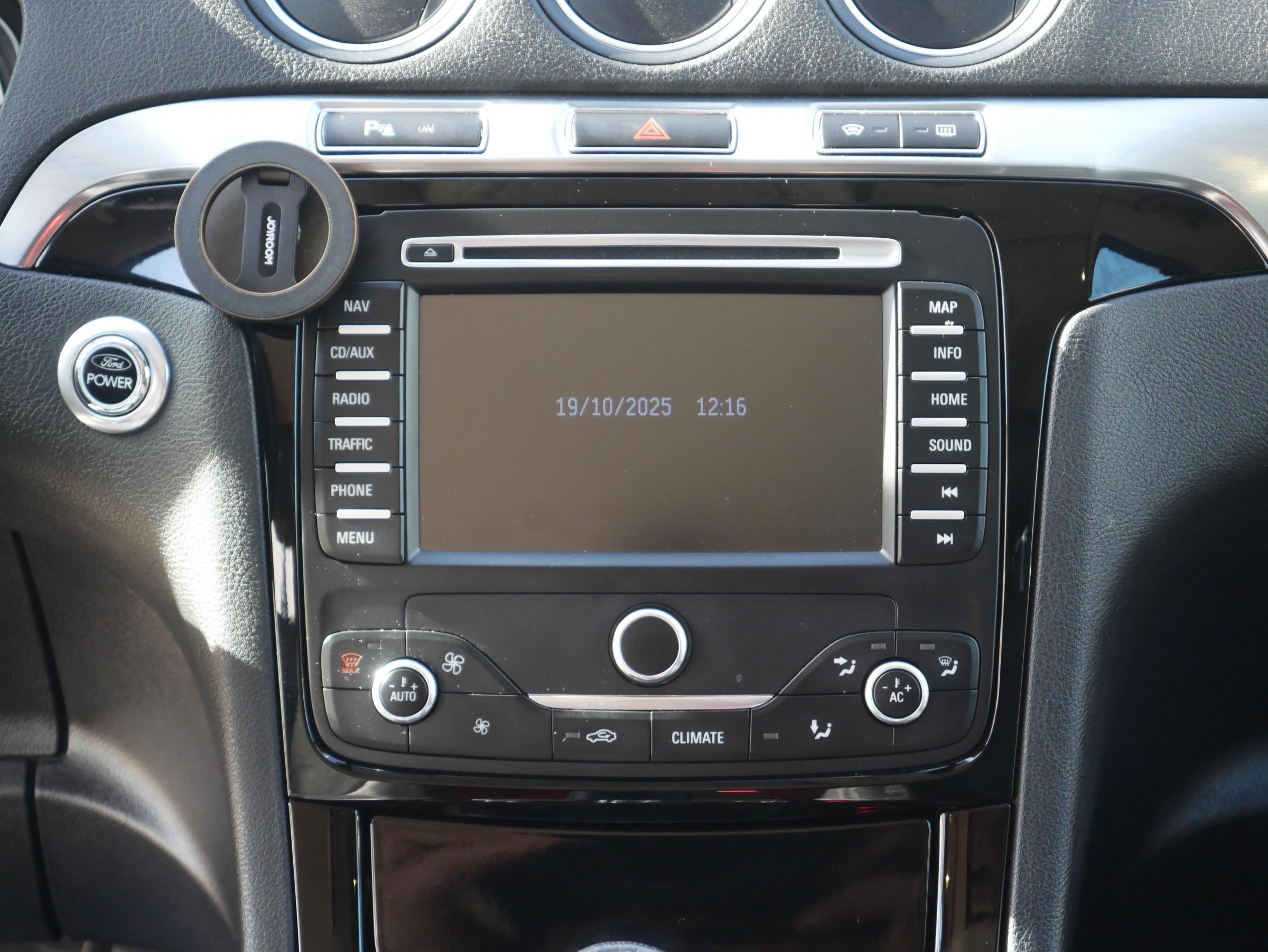 Ford S-MAX, 2012 - pohled č. 11