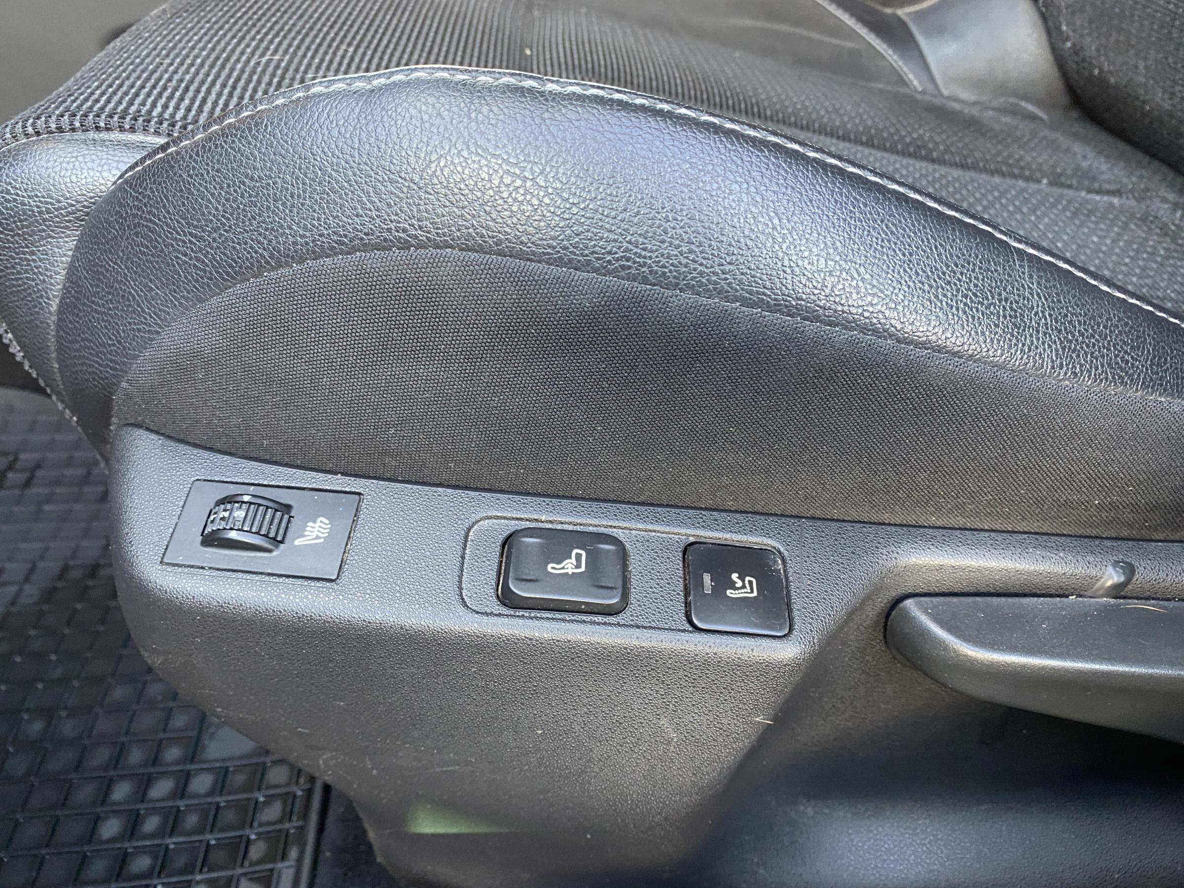 Citroën C4, 2012 - pohled č. 19