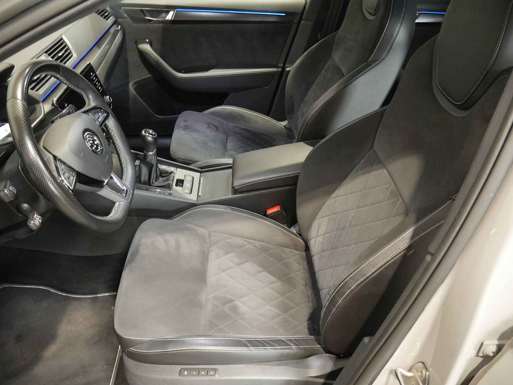 Škoda Superb III 2.0 TDi 