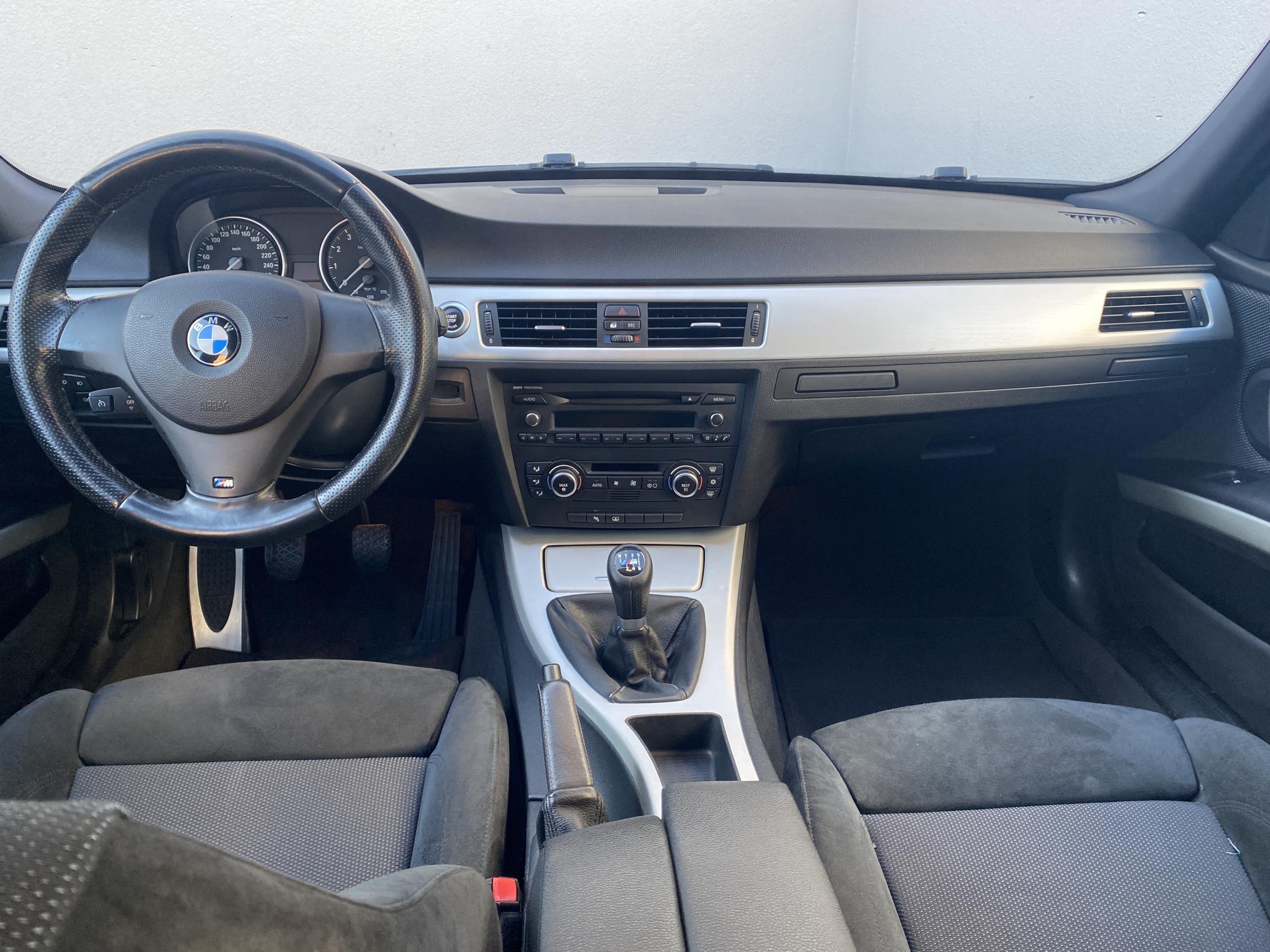 BMW Řada 3, 2007 - pohled č. 19