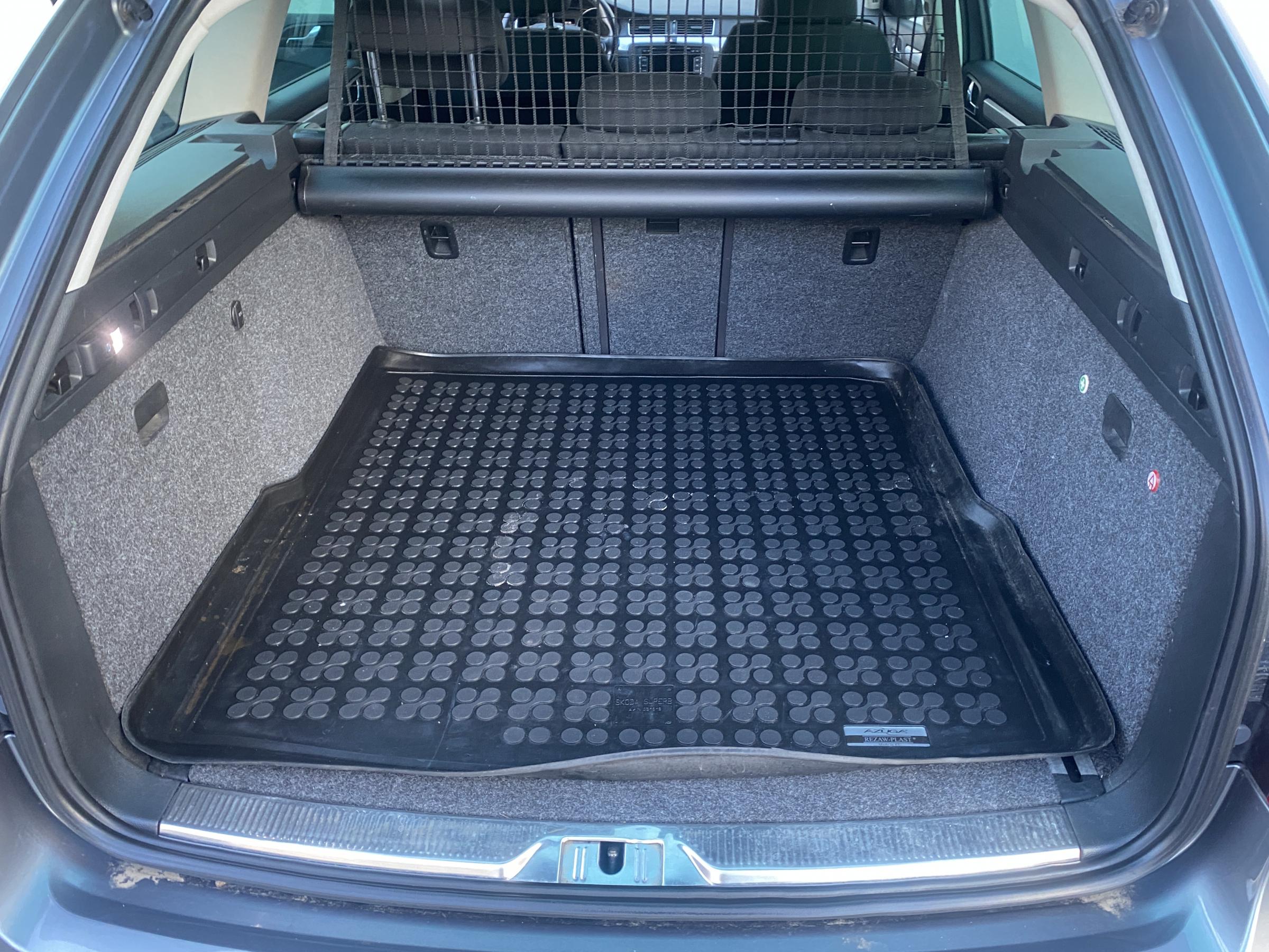 Škoda Superb II, 2011 - pohled č. 7