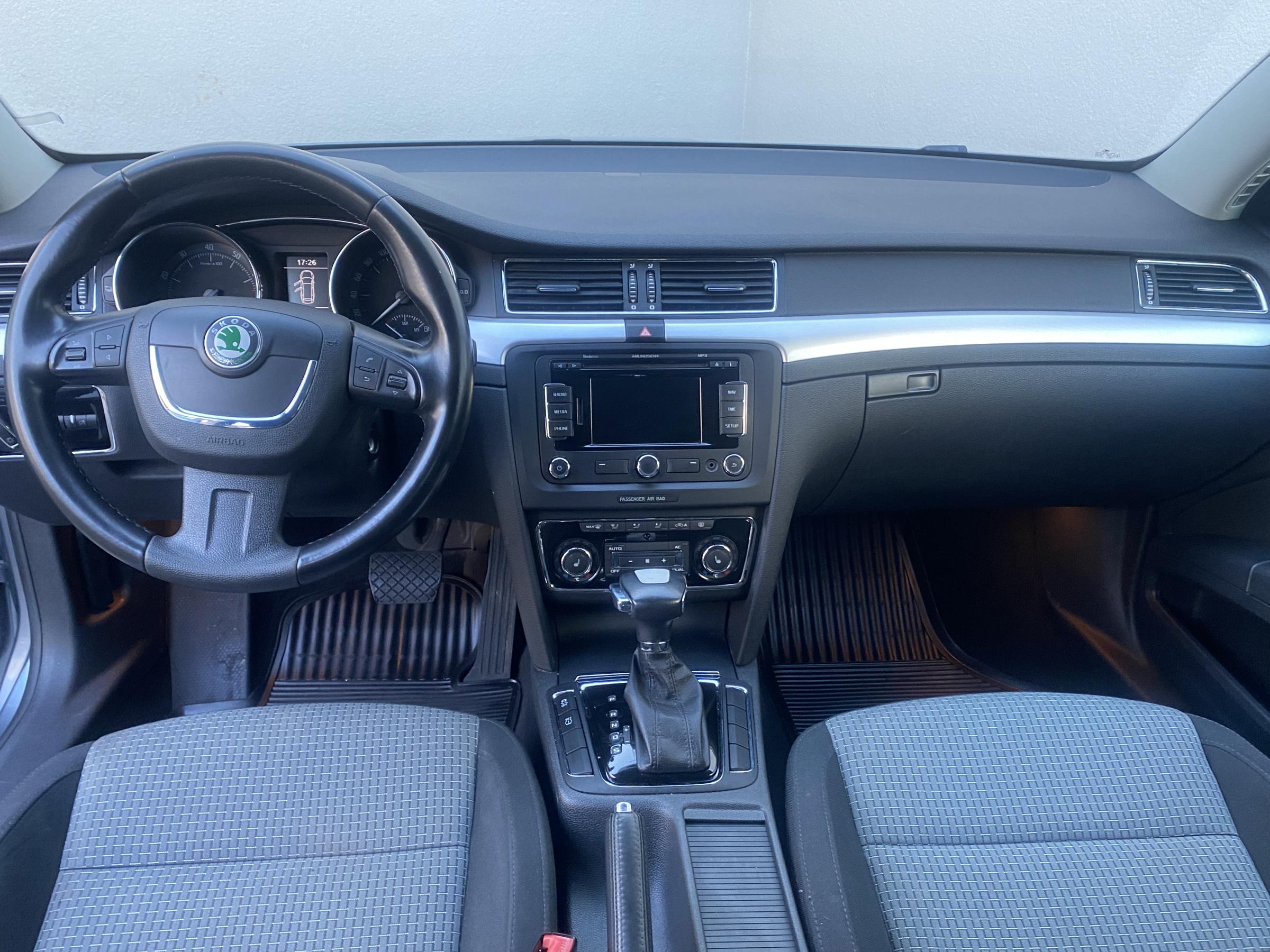 Škoda Superb II, 2011 - pohled č. 8