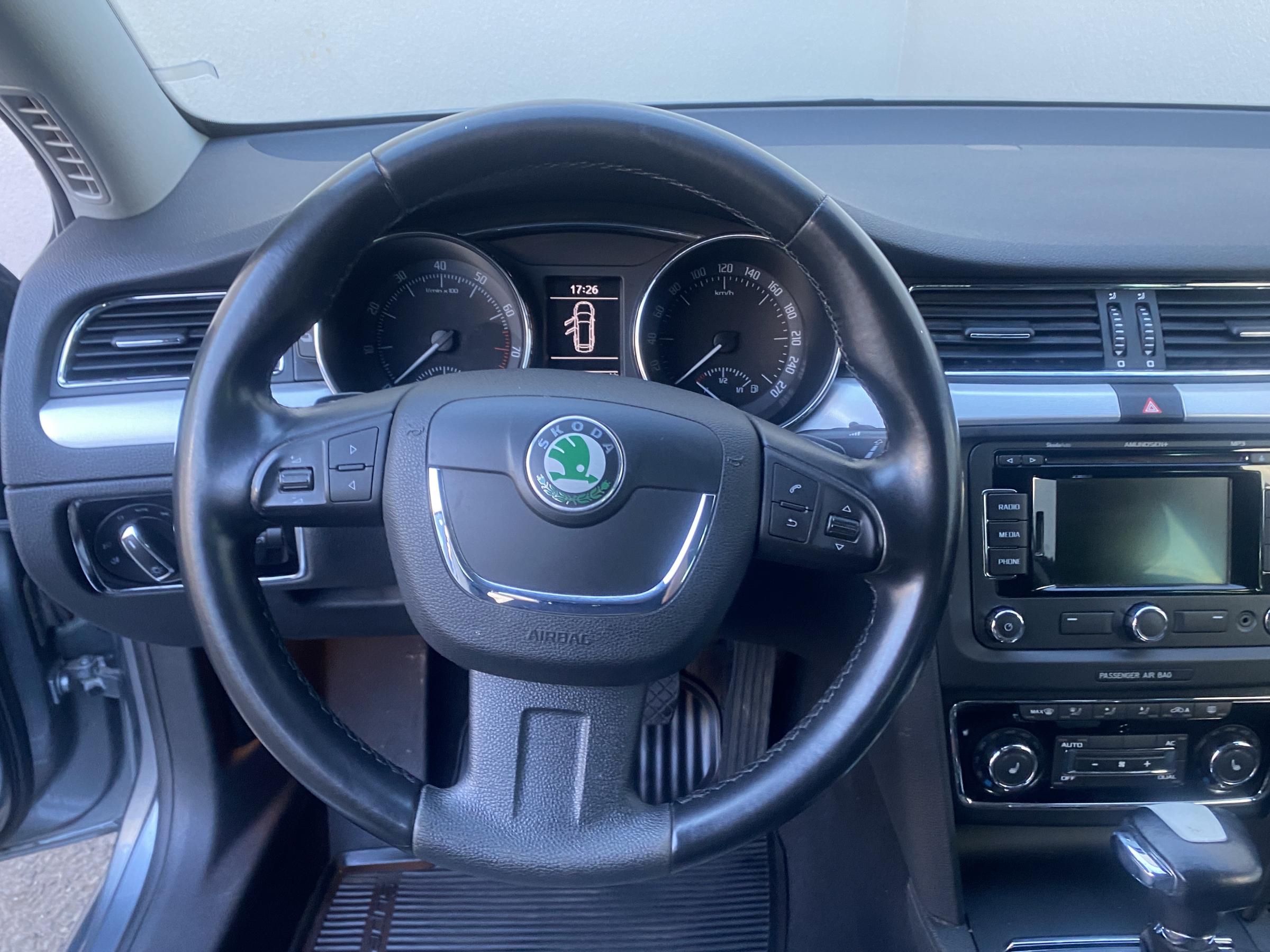 Škoda Superb II, 2011 - pohled č. 9