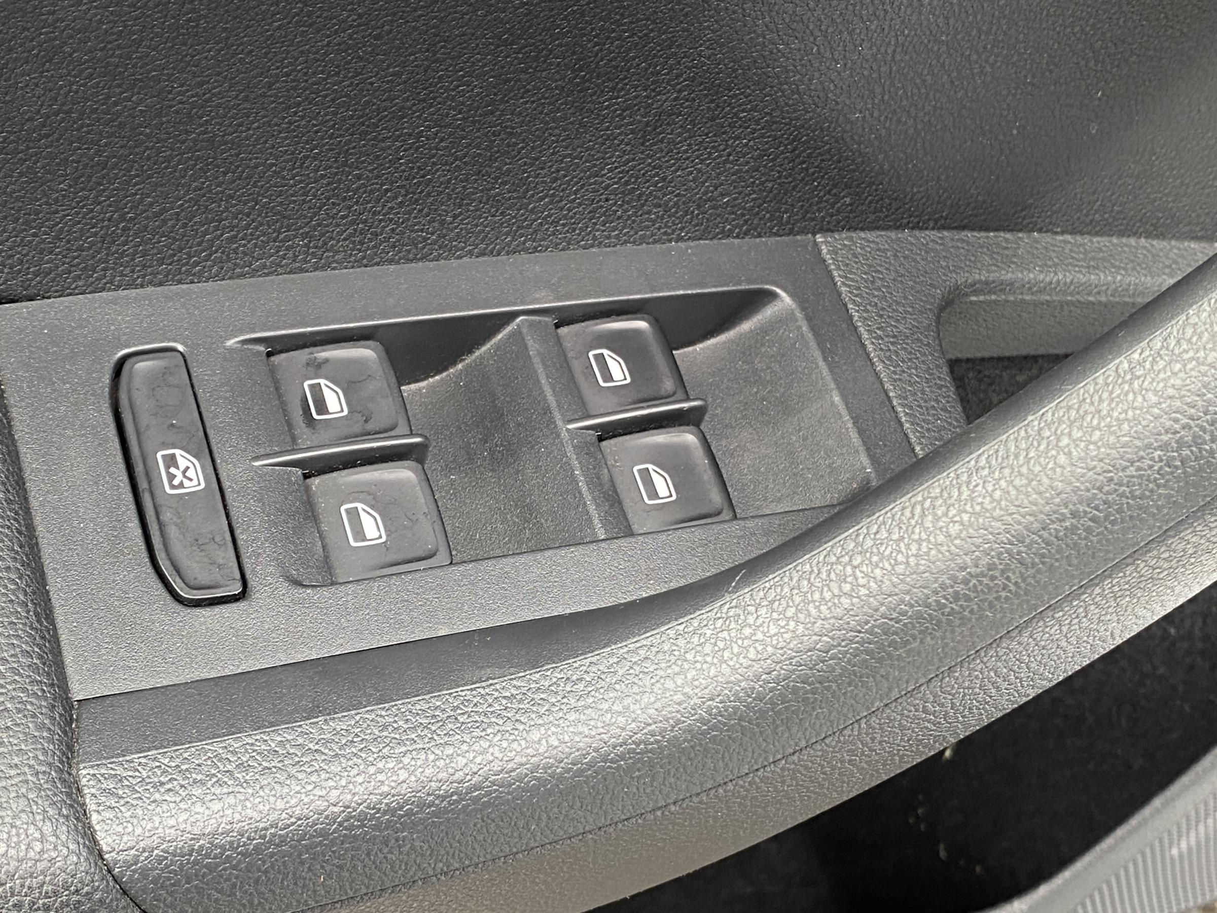 Škoda Octavia III, 2015 - pohled č. 12