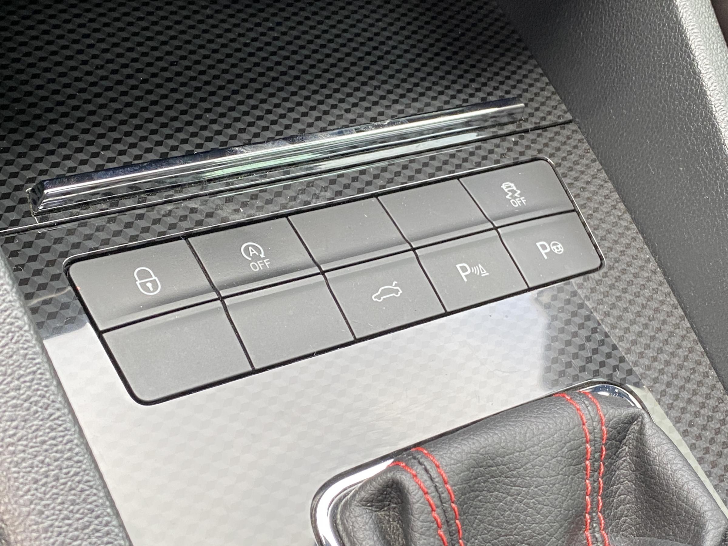 Škoda Octavia III, 2015 - pohled č. 16