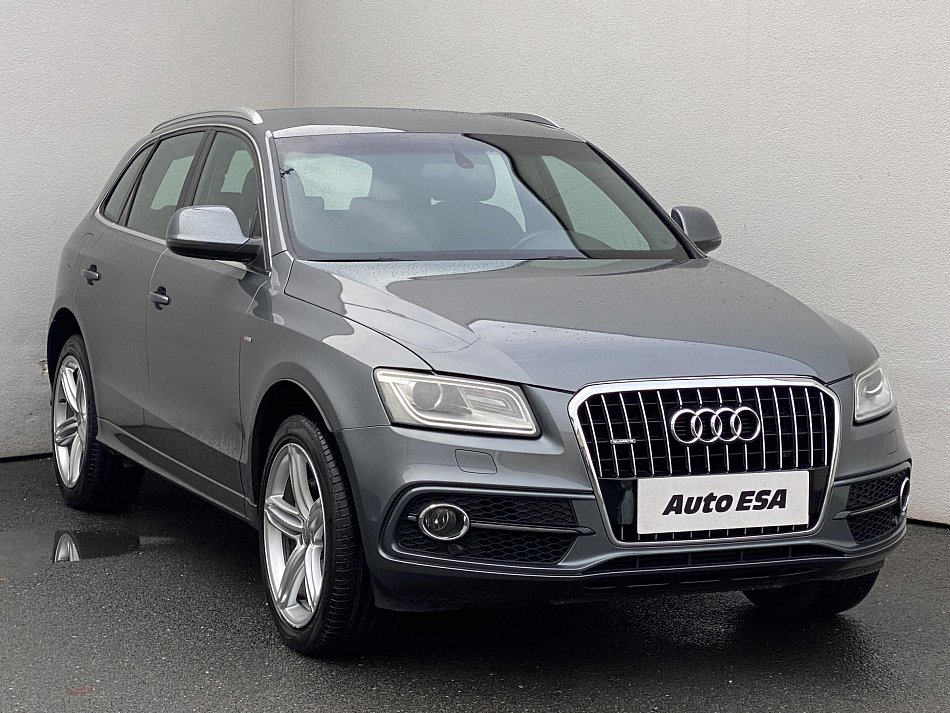 Audi Q5 2.0 TDi S-line quattro