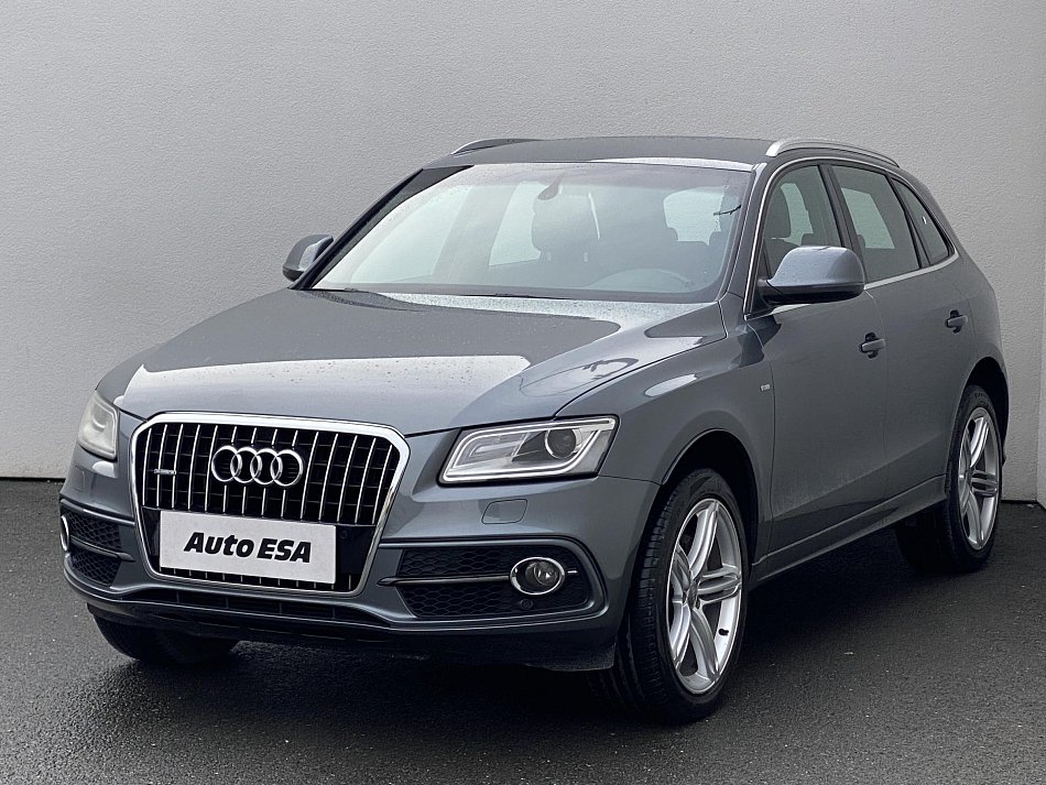 Audi Q5 2.0 TDi S-line quattro