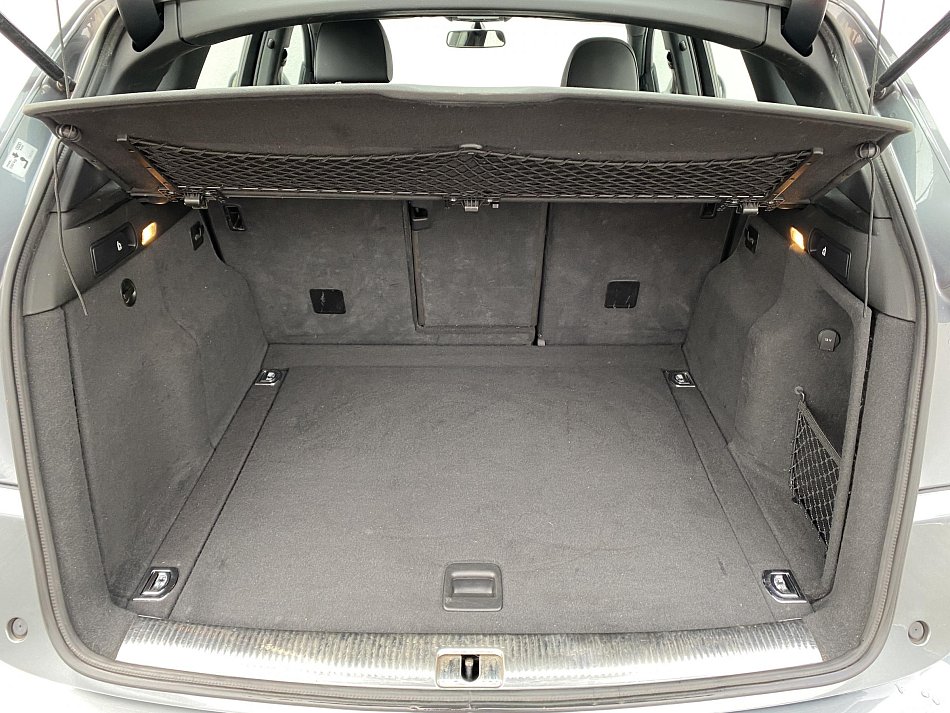 Audi Q5 2.0 TDi S-line quattro