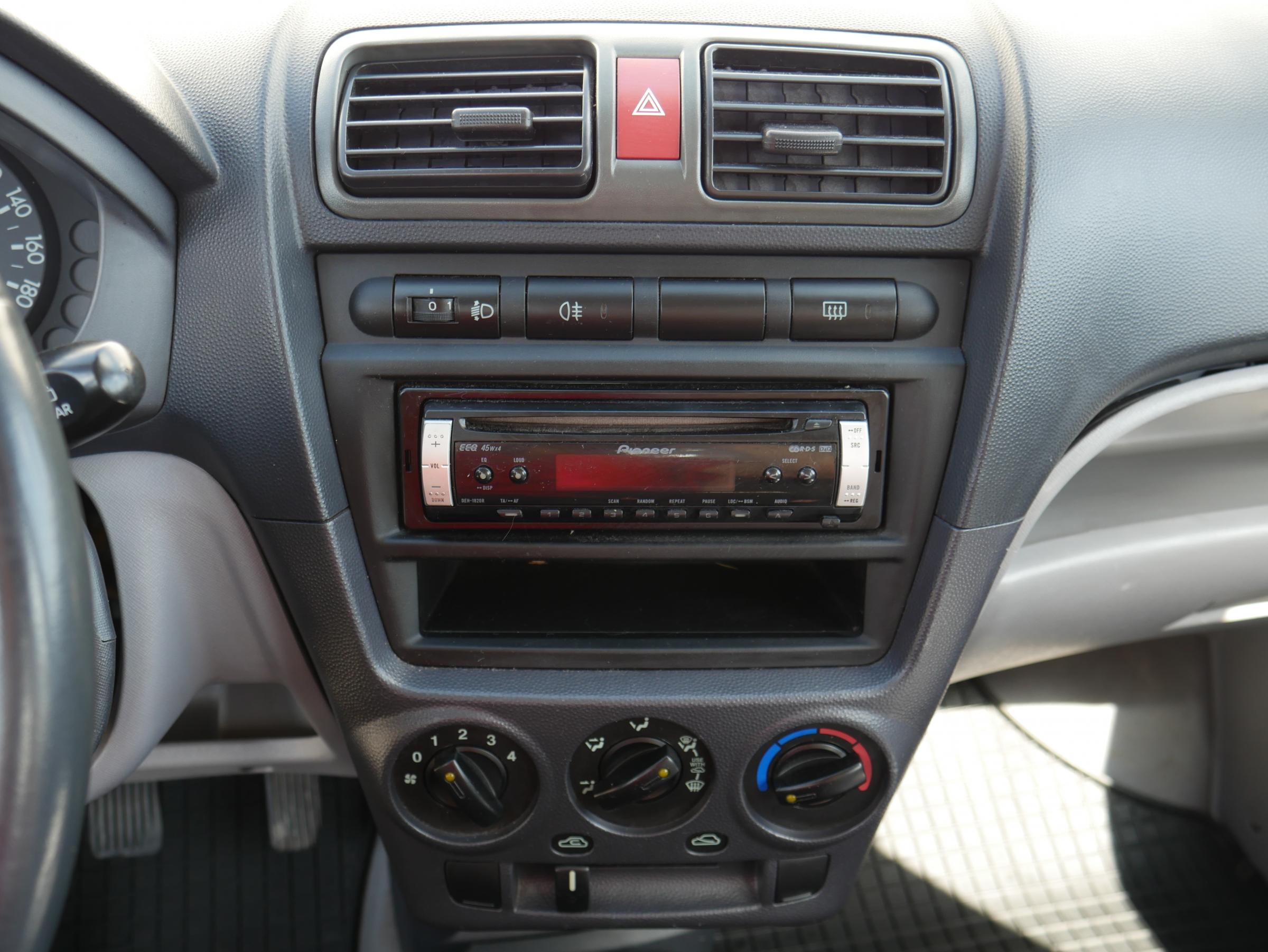 Kia Picanto, 2006 - pohled č. 13