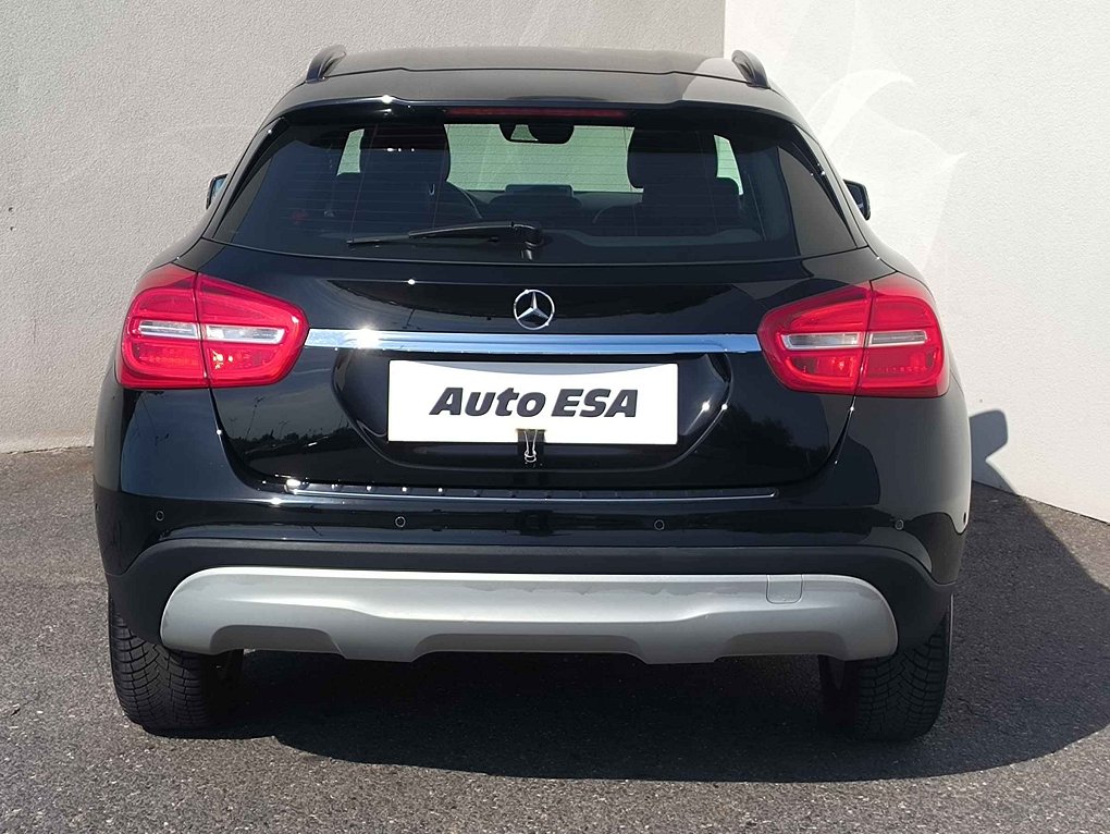 Mercedes-Benz GLA 2.2CDi  GLA 200d 4Matic
