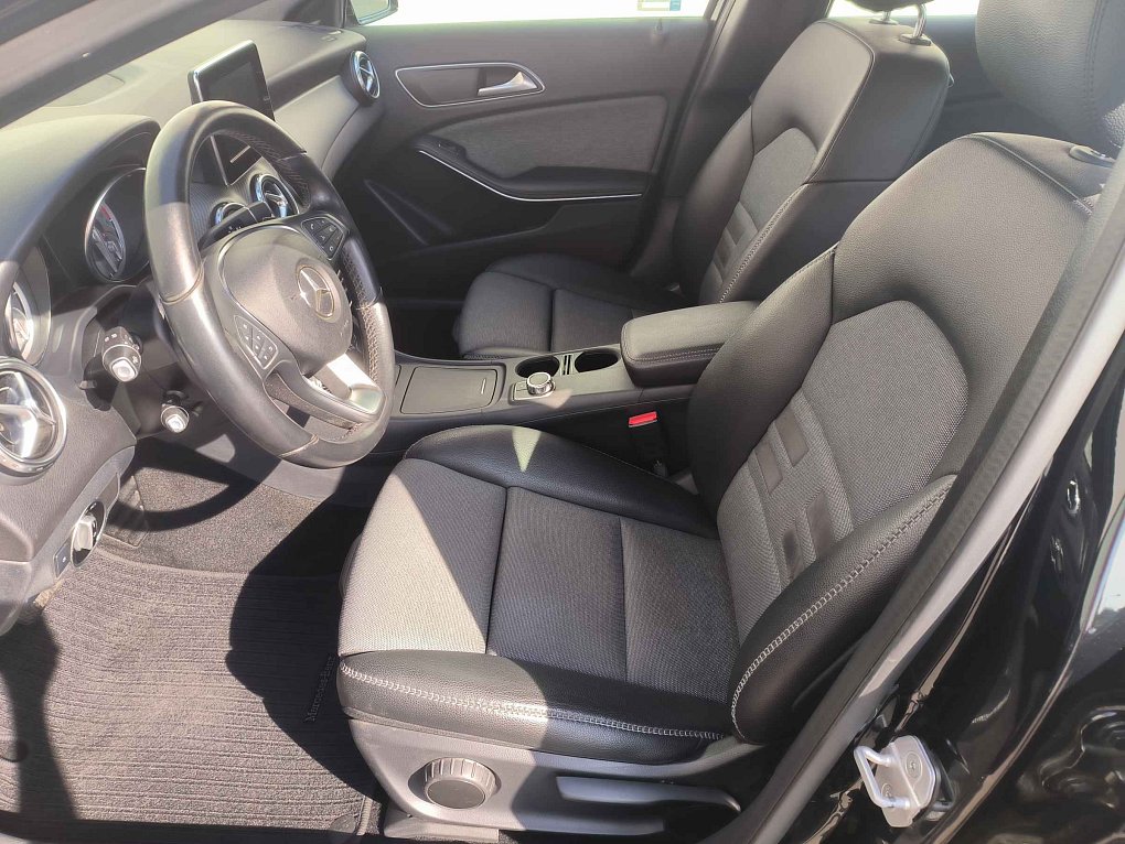Mercedes-Benz GLA 2.2CDi  GLA 200d 4Matic