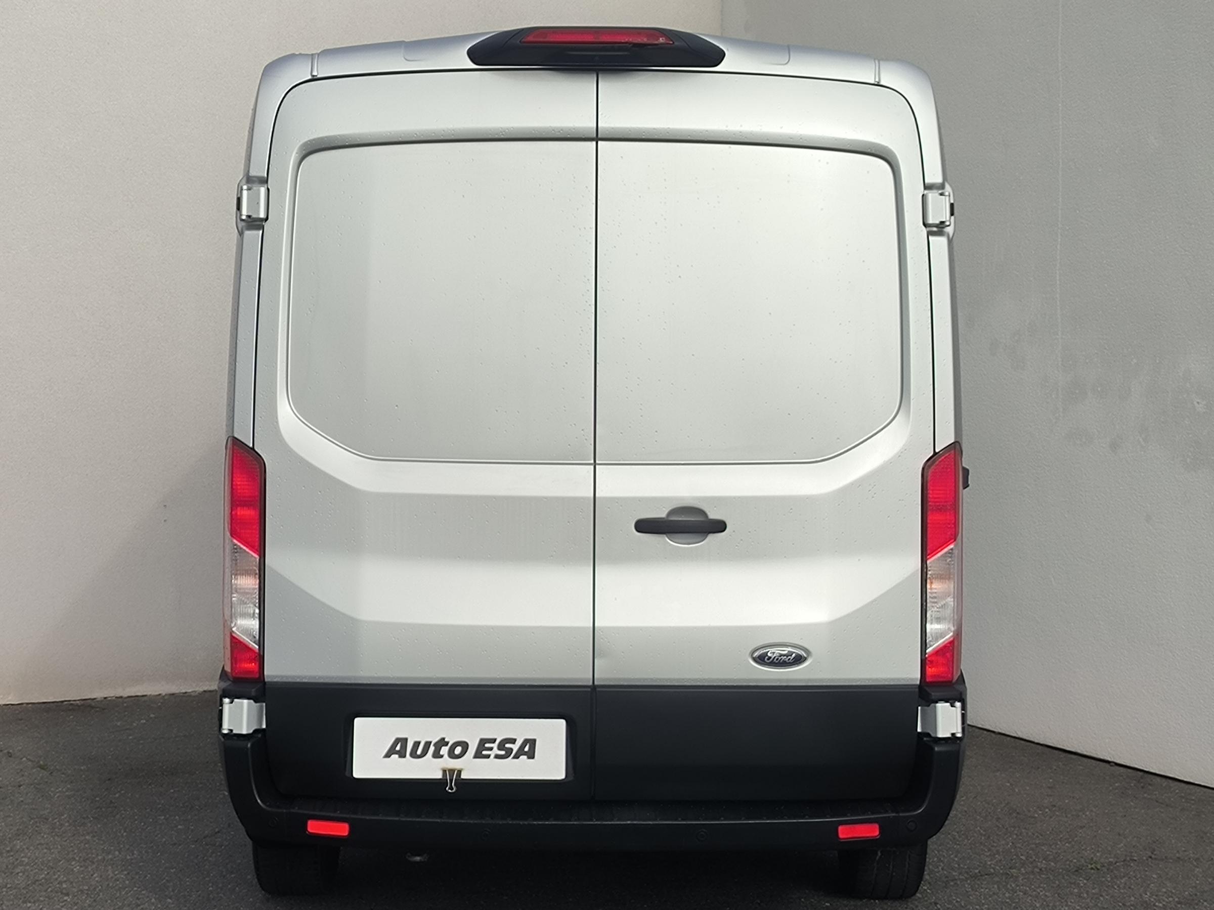 Ford Transit, 2021 - pohled č. 5