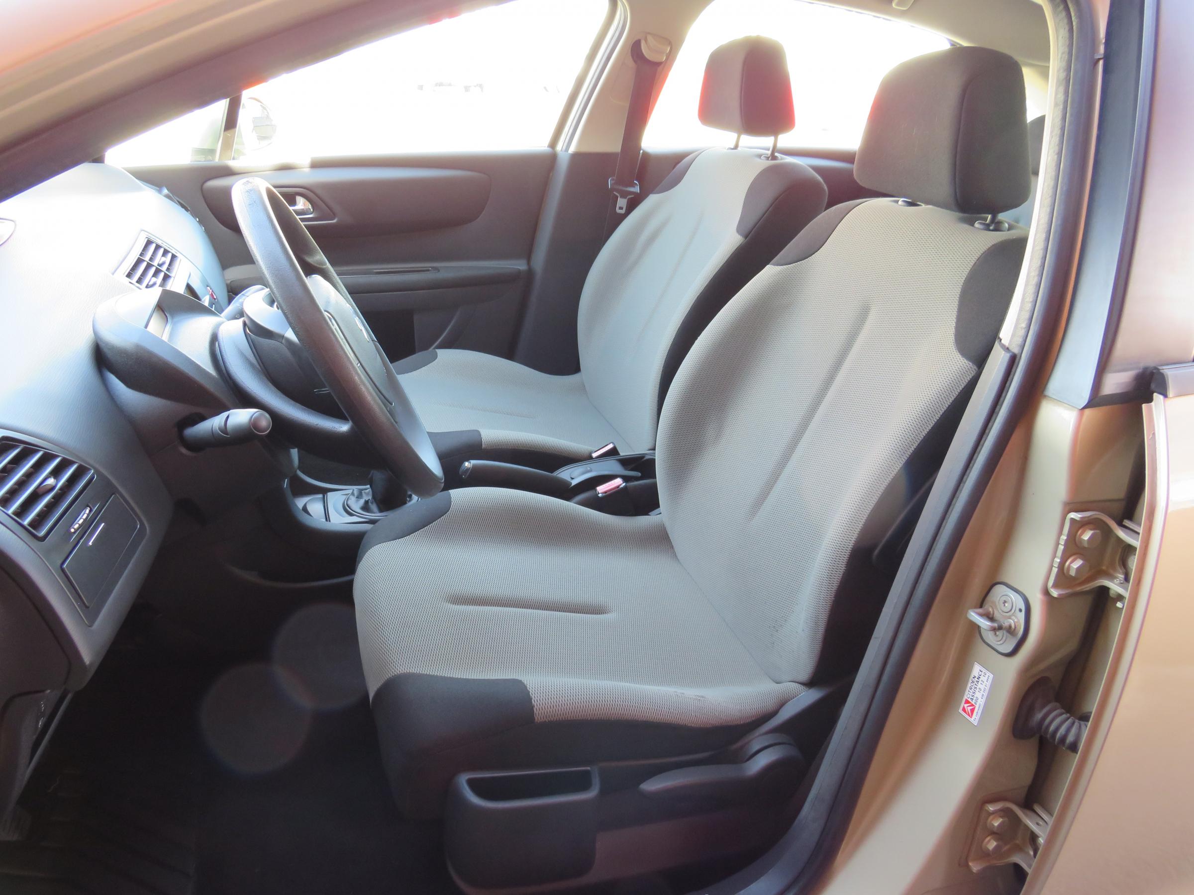 Citroën C4, 2006 - pohled č. 10