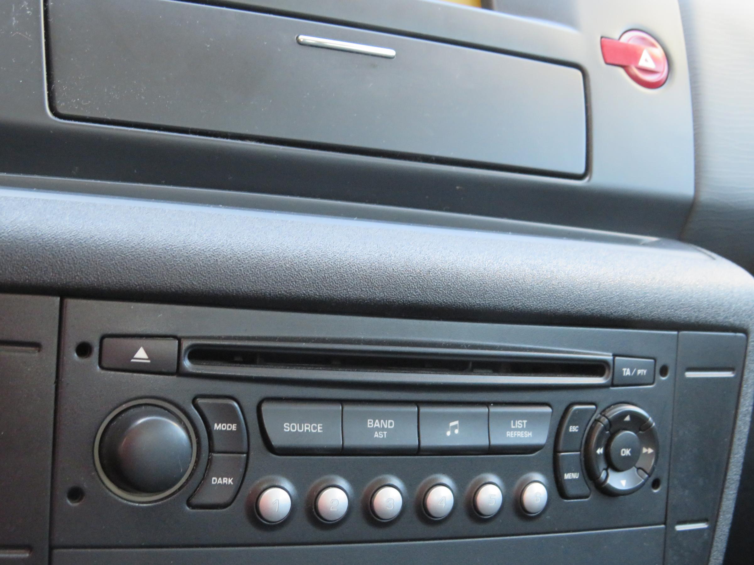 Citroën C4, 2006 - pohled č. 15