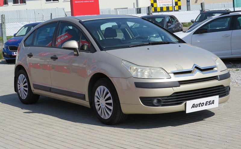 Citroën C4 1.4i 