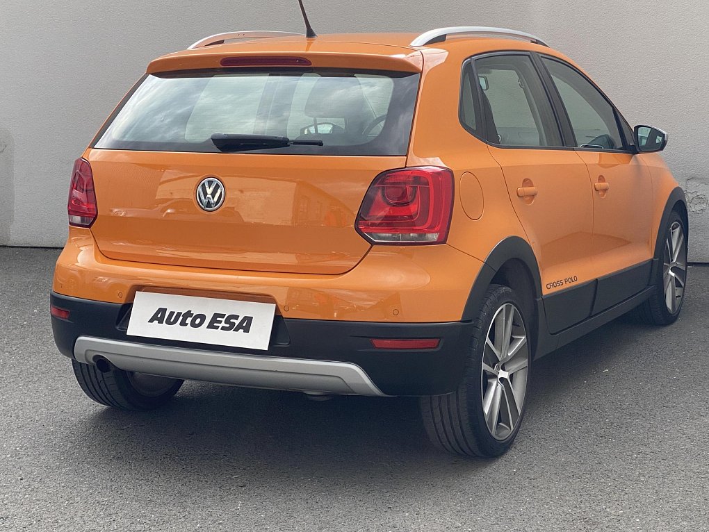 Volkswagen Polo 1.2 TSi CROSS