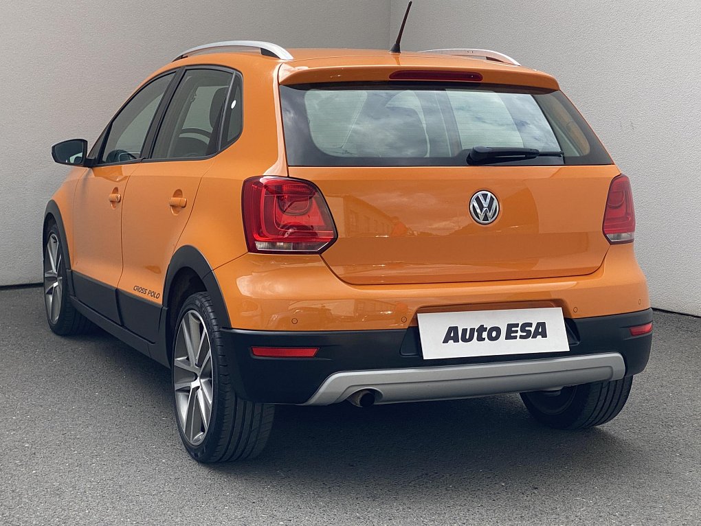 Volkswagen Polo 1.2 TSi CROSS