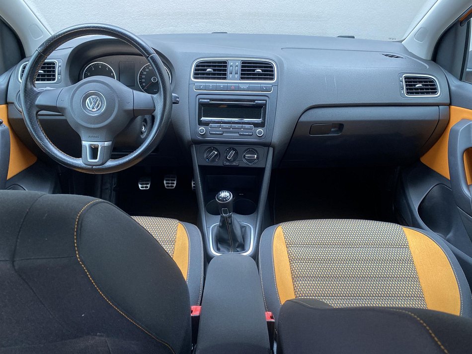 Volkswagen Polo 1.2 TSi CROSS