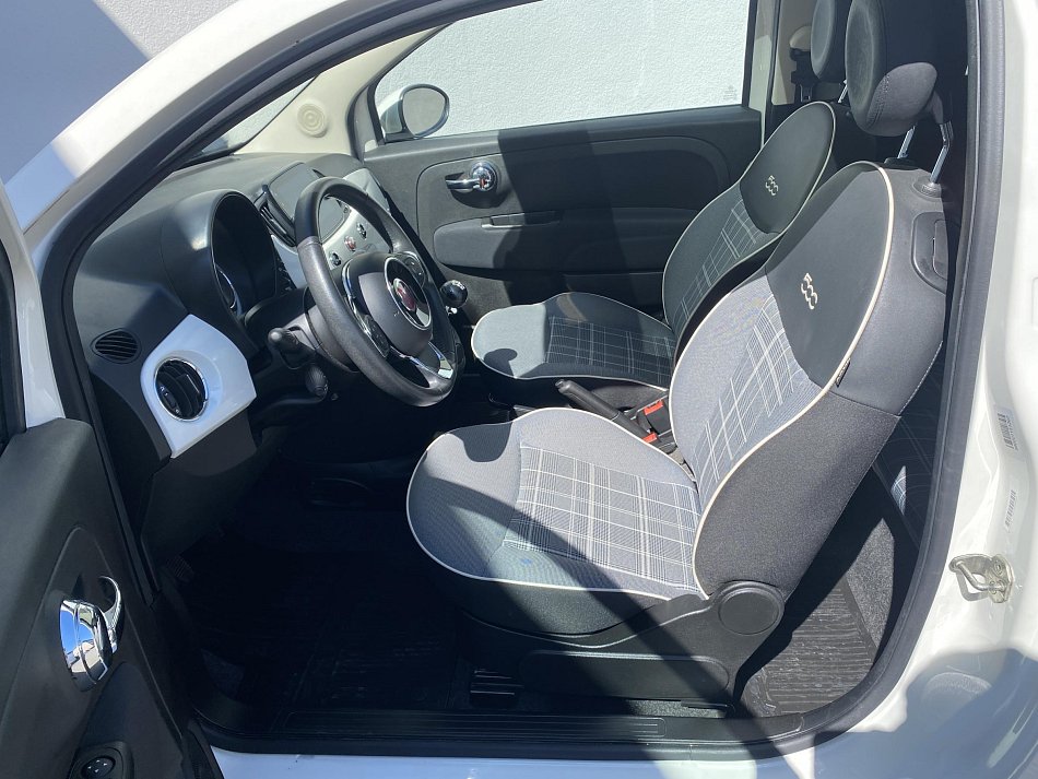 Fiat 500 1.2i Lounge