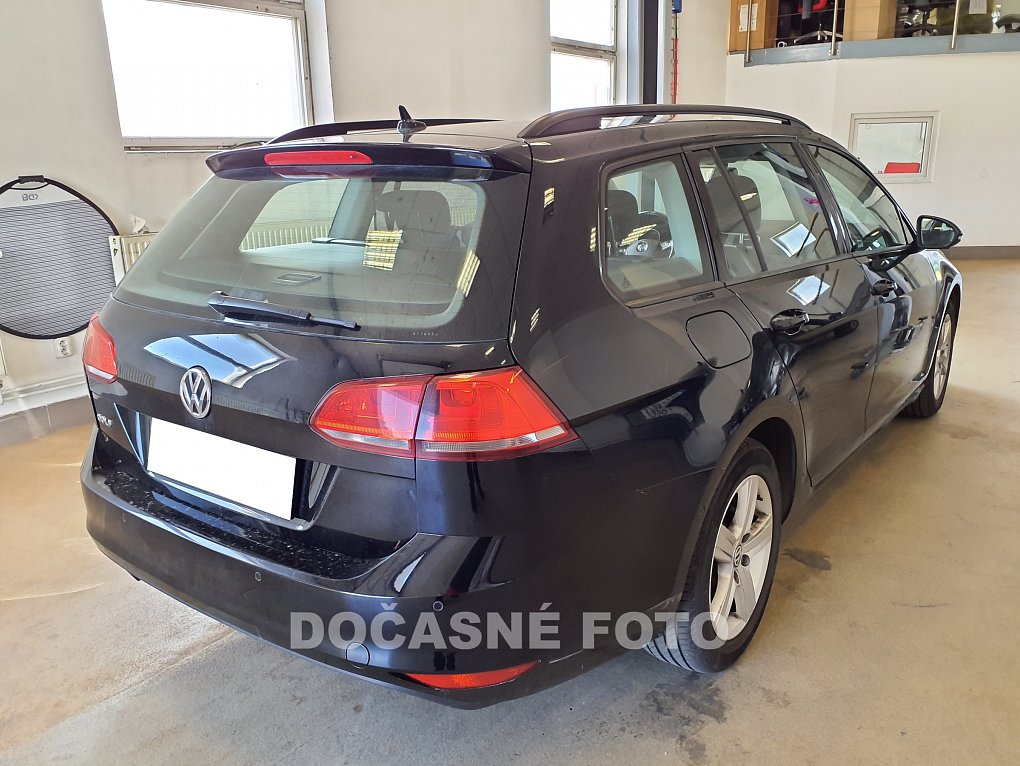 Volkswagen Golf 2.0 TDI Comfortline VII