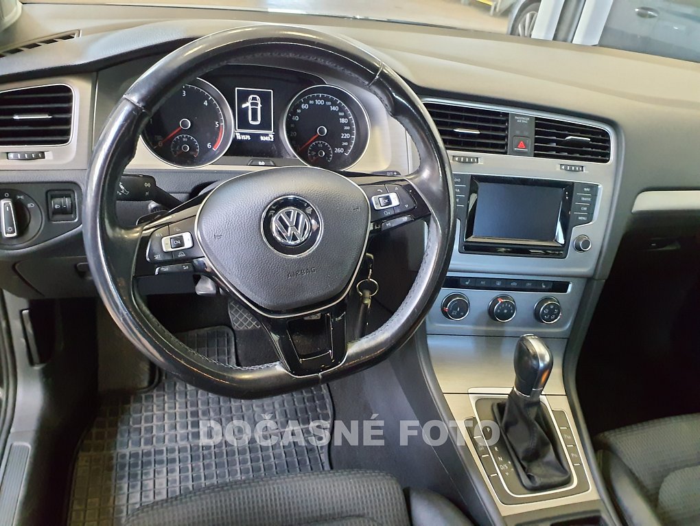 Volkswagen Golf 2.0 TDI Comfortline VII