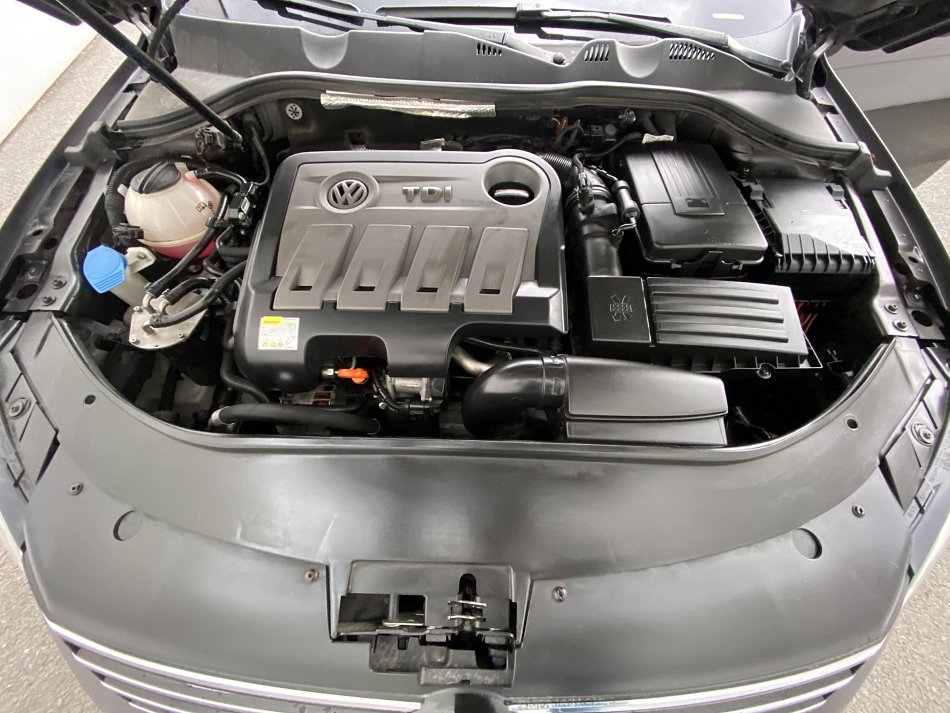 Volkswagen Passat 2.0 TDi Highline 4x4