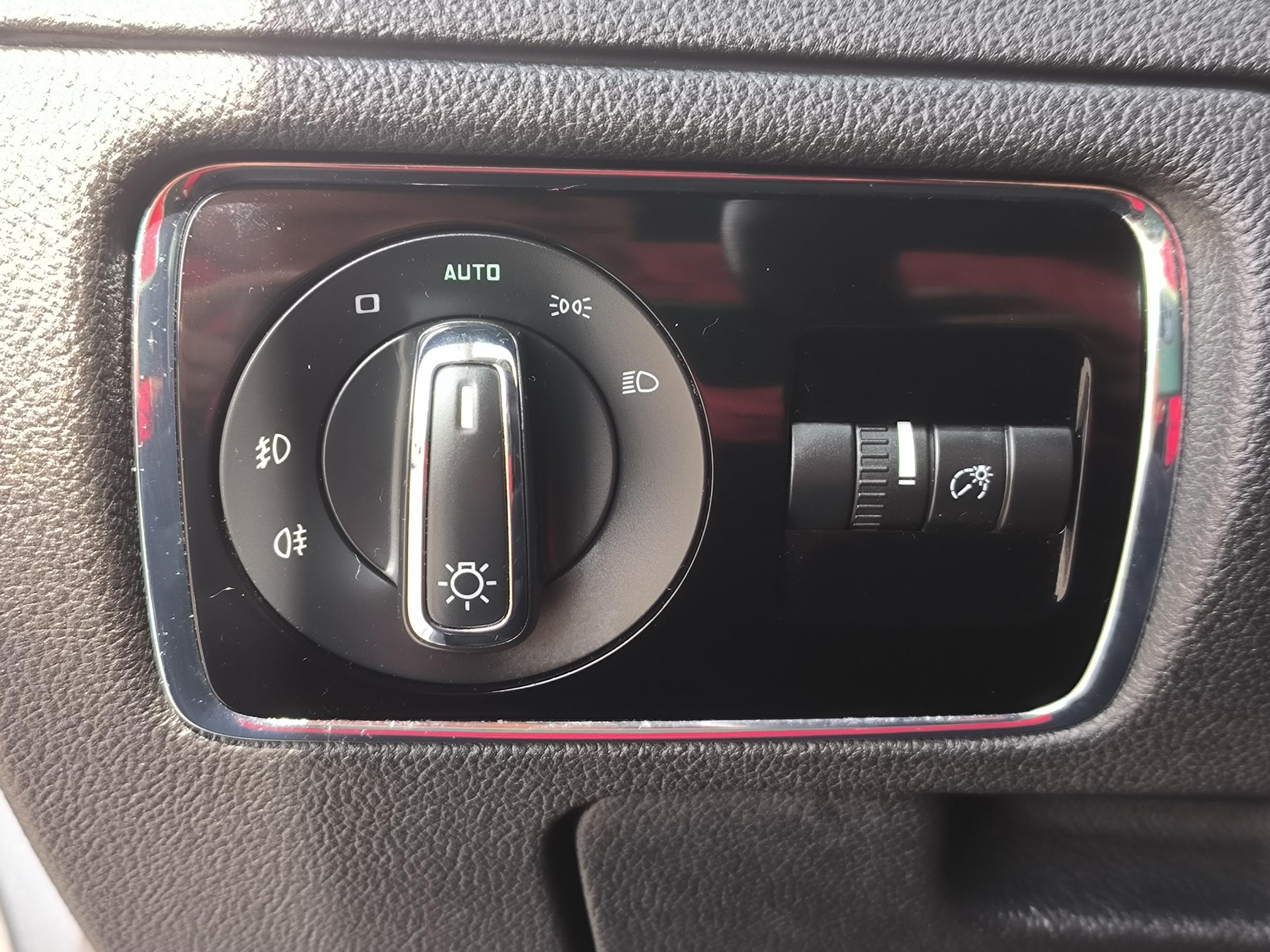 Škoda Superb II, 2013 - pohled č. 23