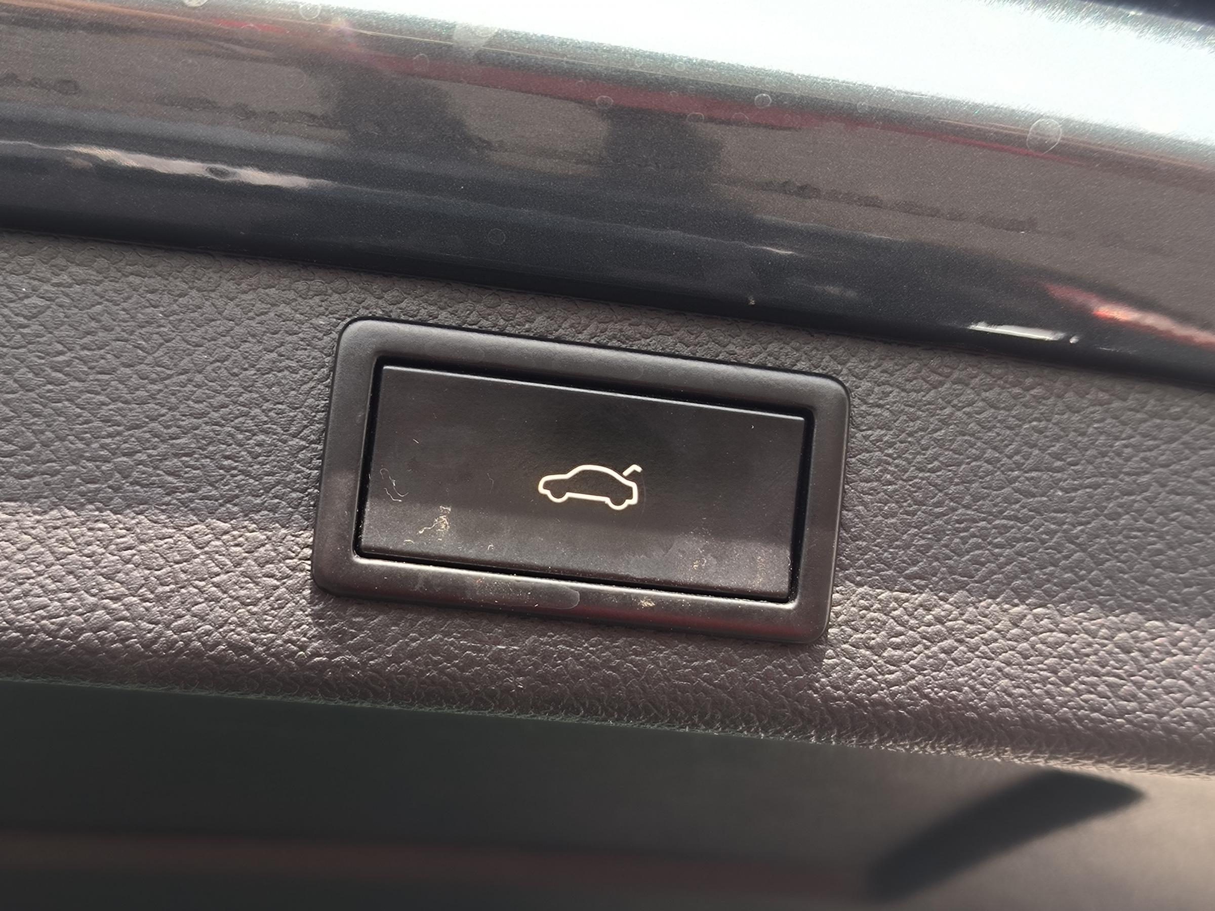 Škoda Superb II, 2013 - pohled č. 8