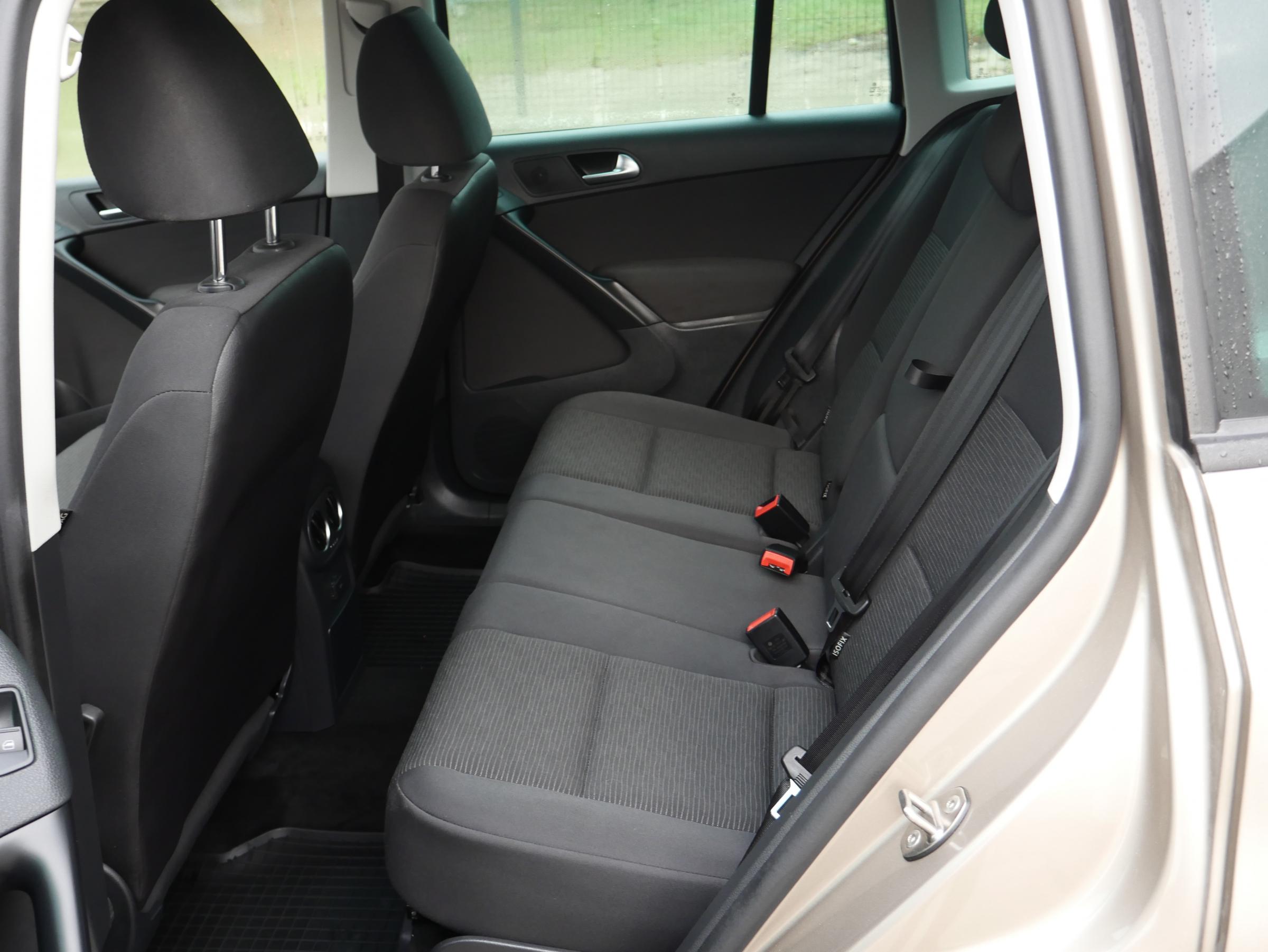 Volkswagen Tiguan, 2016 - pohled č. 10