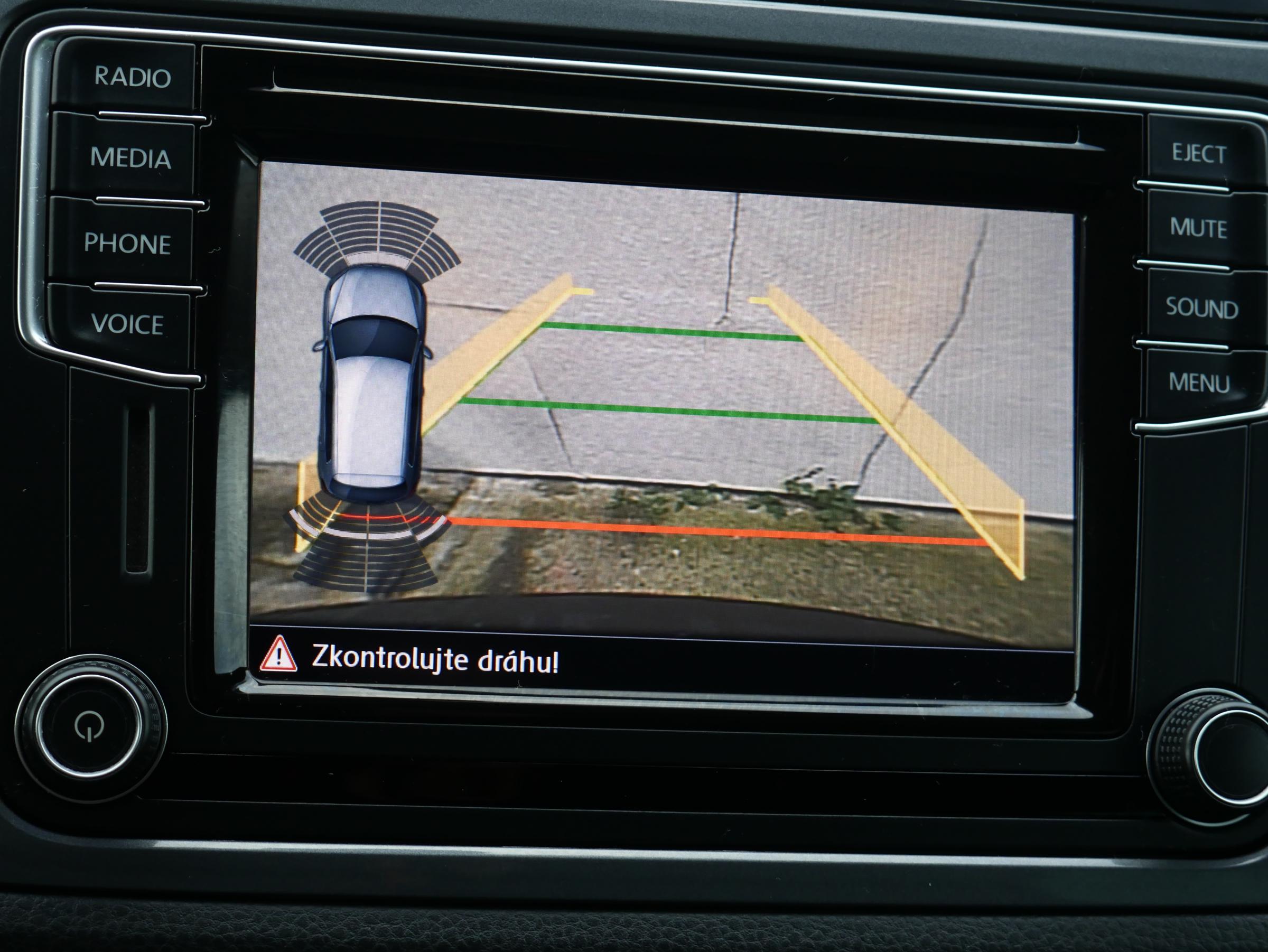 Volkswagen Tiguan, 2016 - pohled č. 12