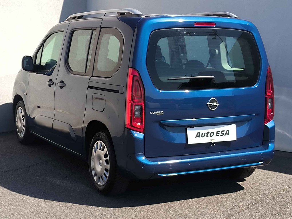Opel Combo 1.2T Life