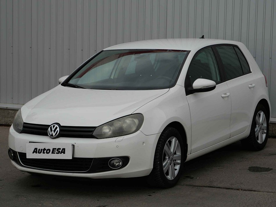 Volkswagen Golf 1.6 TDi 