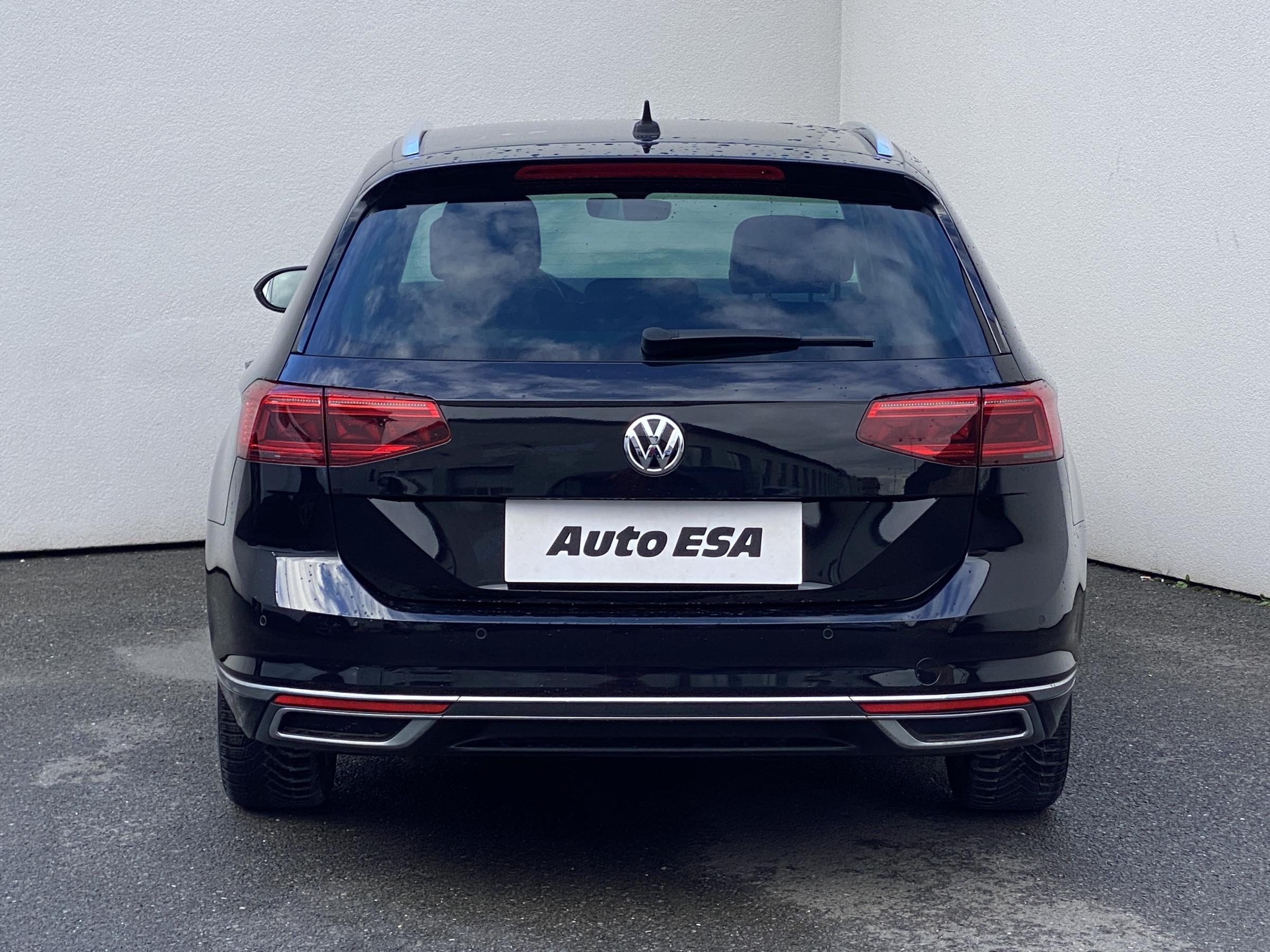 Volkswagen Passat, 2020 - pohled č. 5