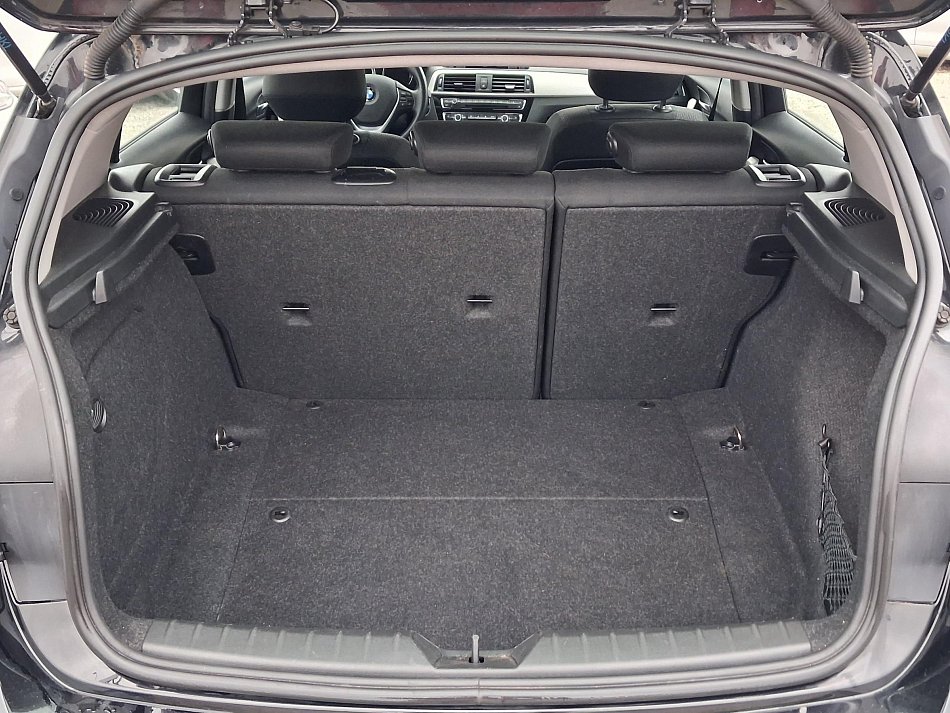 BMW Řada 1 1.5i 