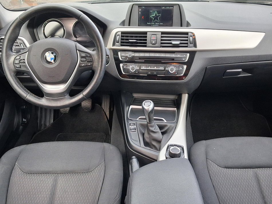 BMW Řada 1 1.5i 