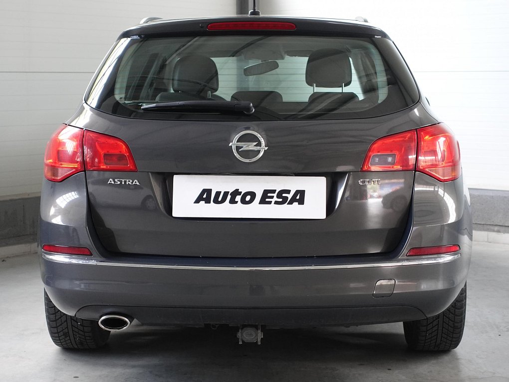 Opel Astra 2.0 CDTi 