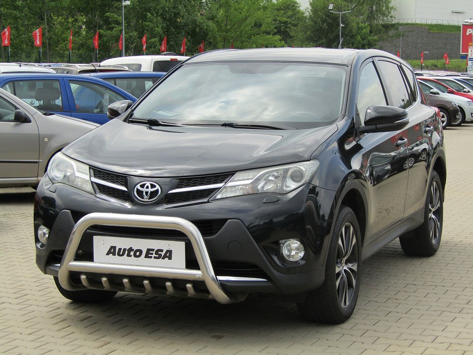 Toyota RAV4 2.2D  4x4
