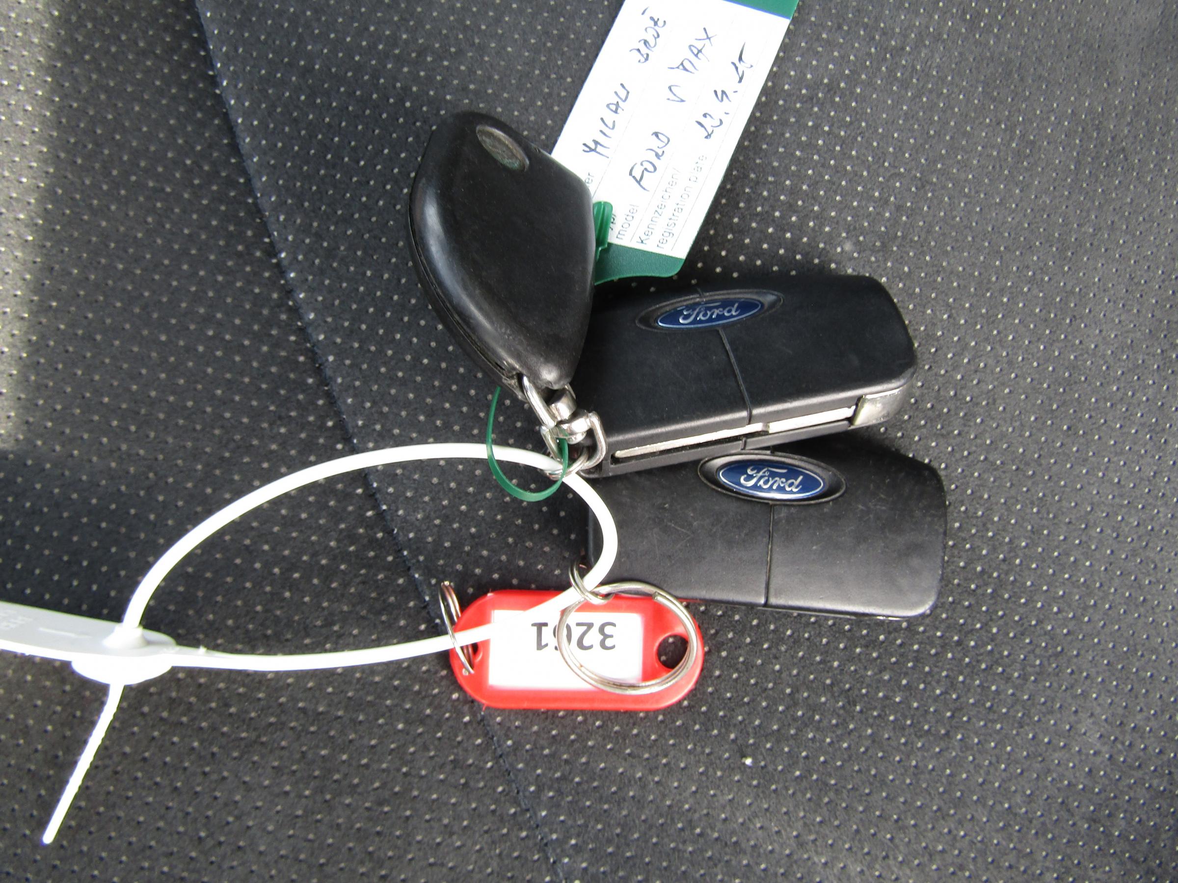 Ford S-MAX, 2008 - pohled č. 19