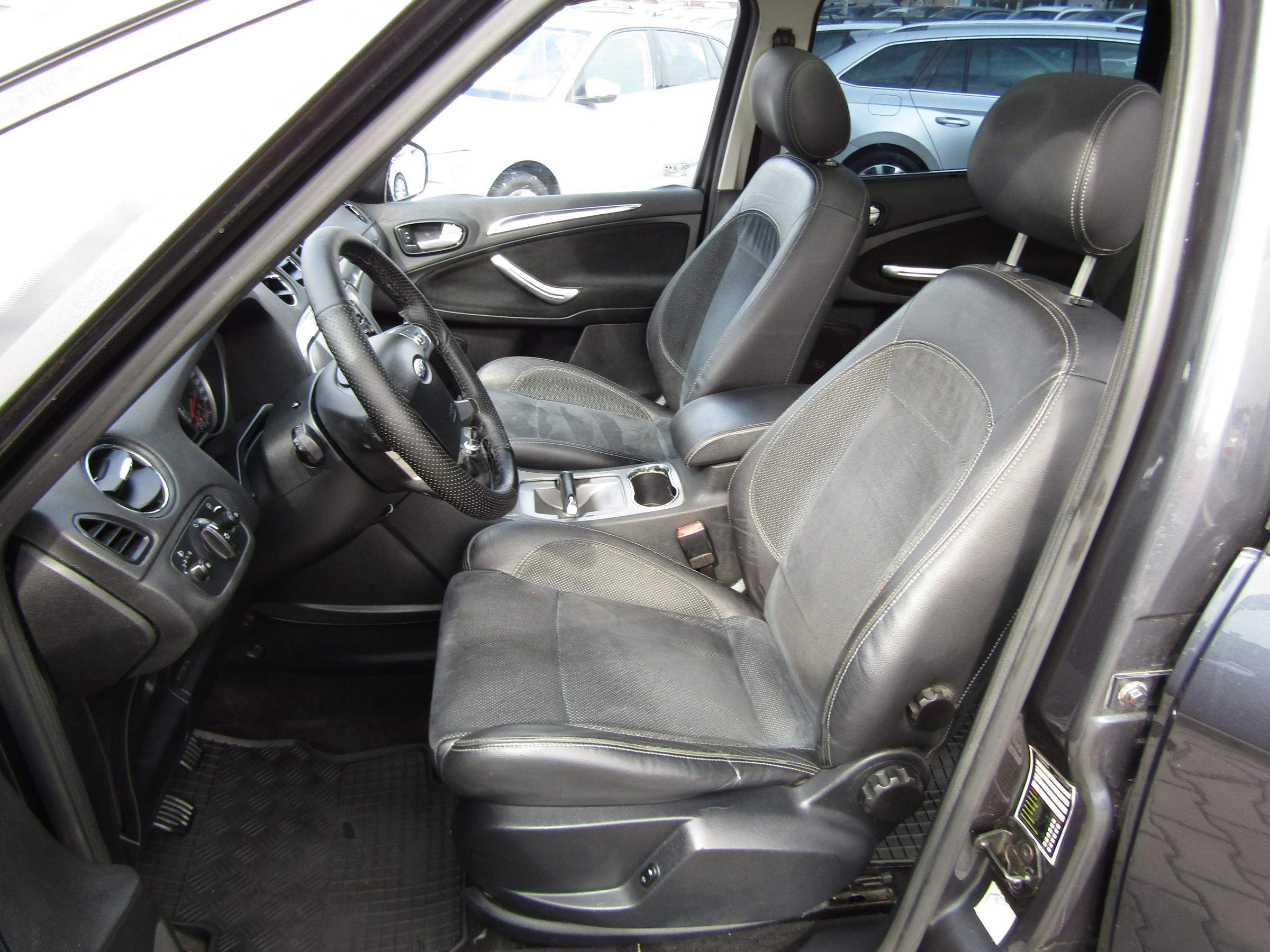 Ford S-MAX, 2008 - pohled č. 9