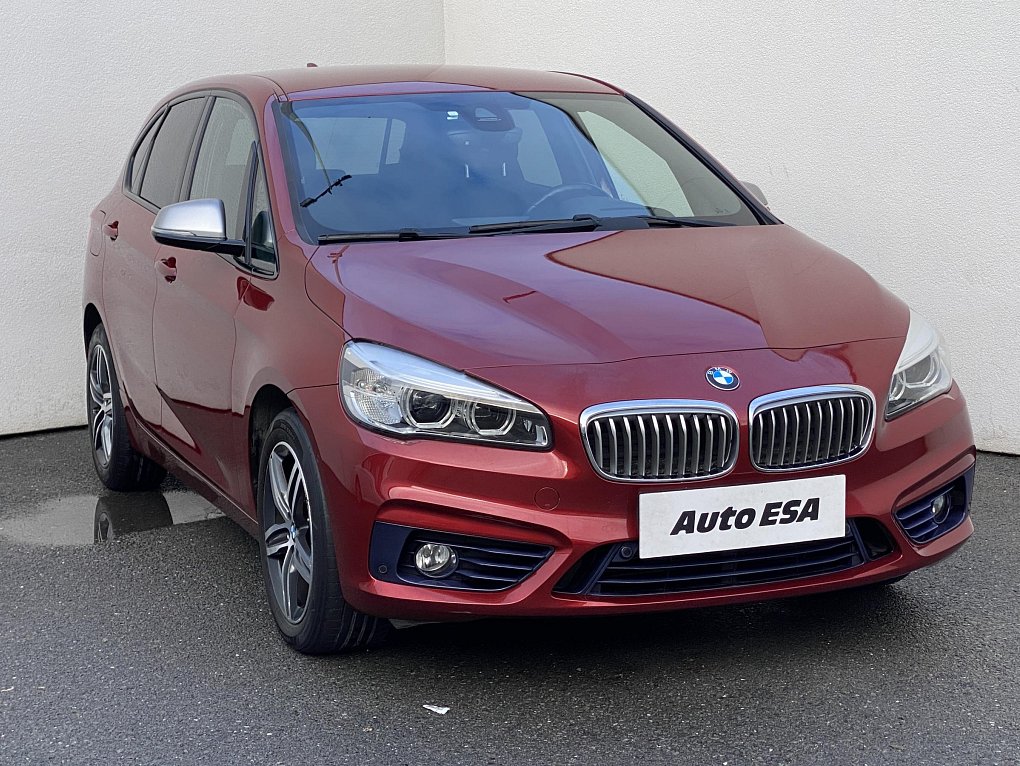 BMW Řada 2 2.0 D Sport 220d
