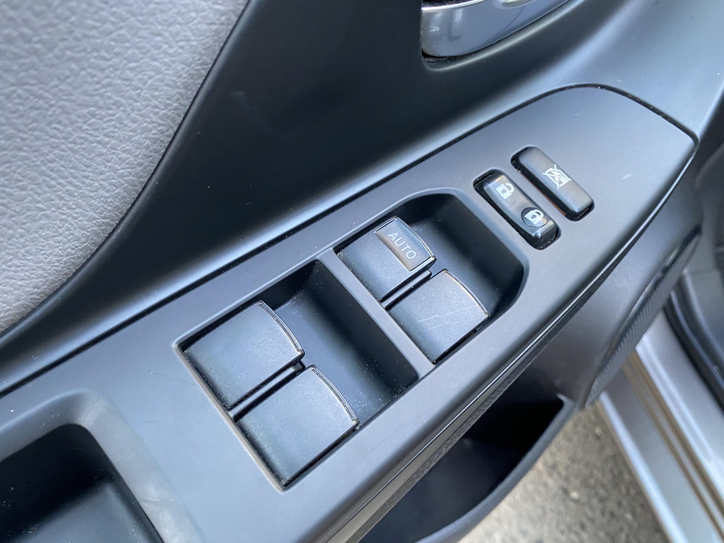 Toyota Yaris, 2018 - pohled č. 13