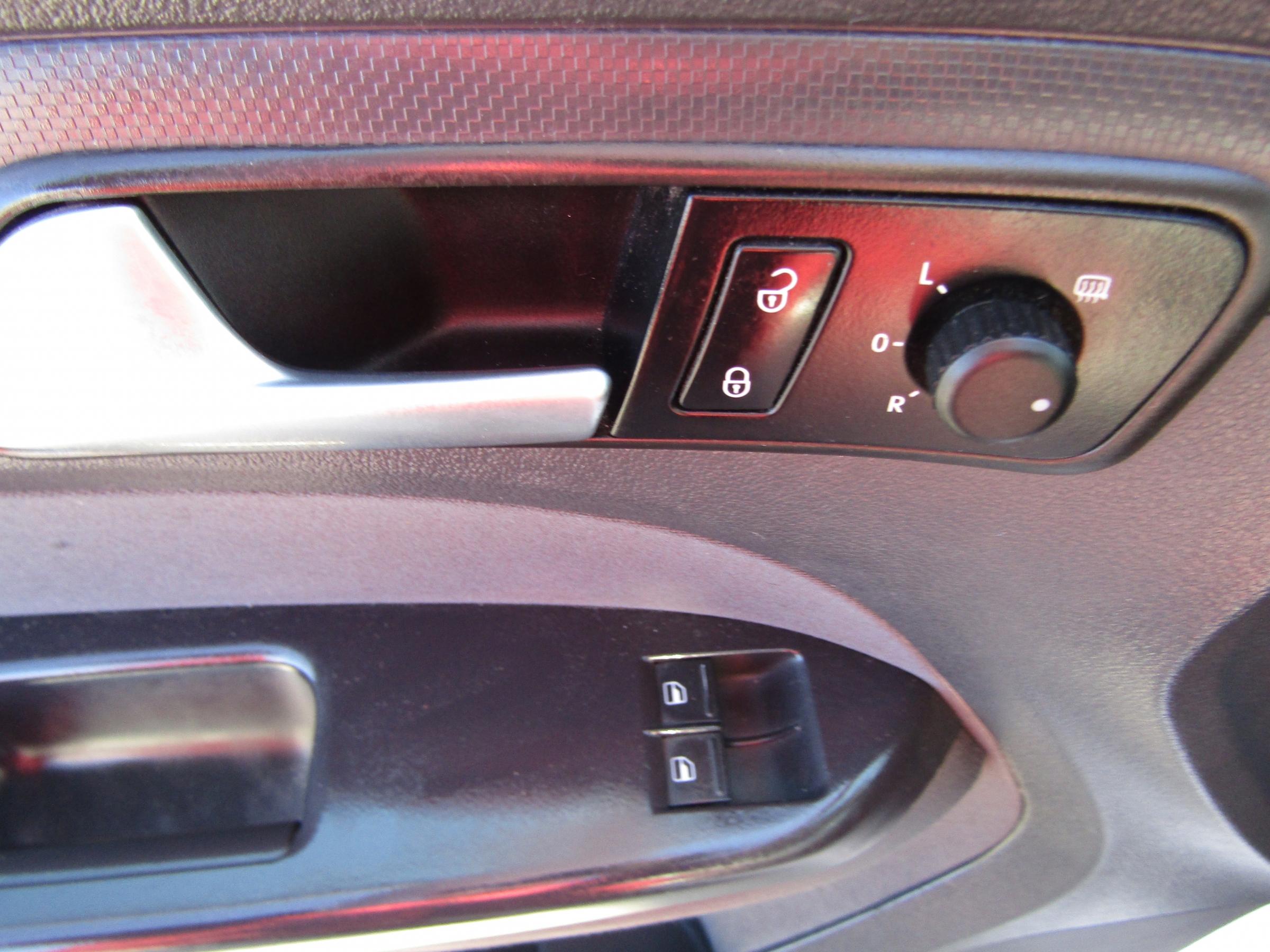 Volkswagen Caddy, 2014 - pohled č. 11