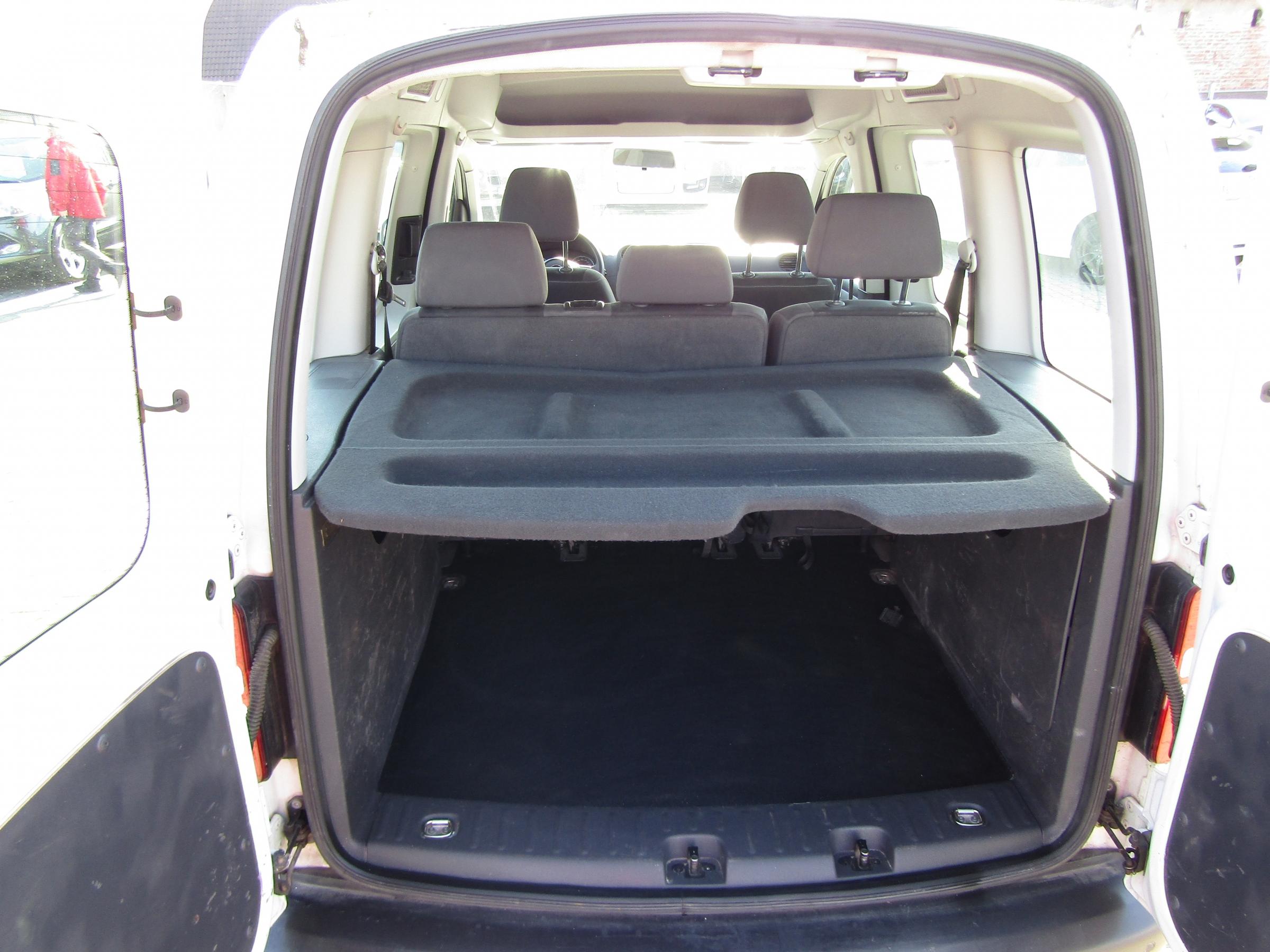 Volkswagen Caddy, 2014 - pohled č. 7