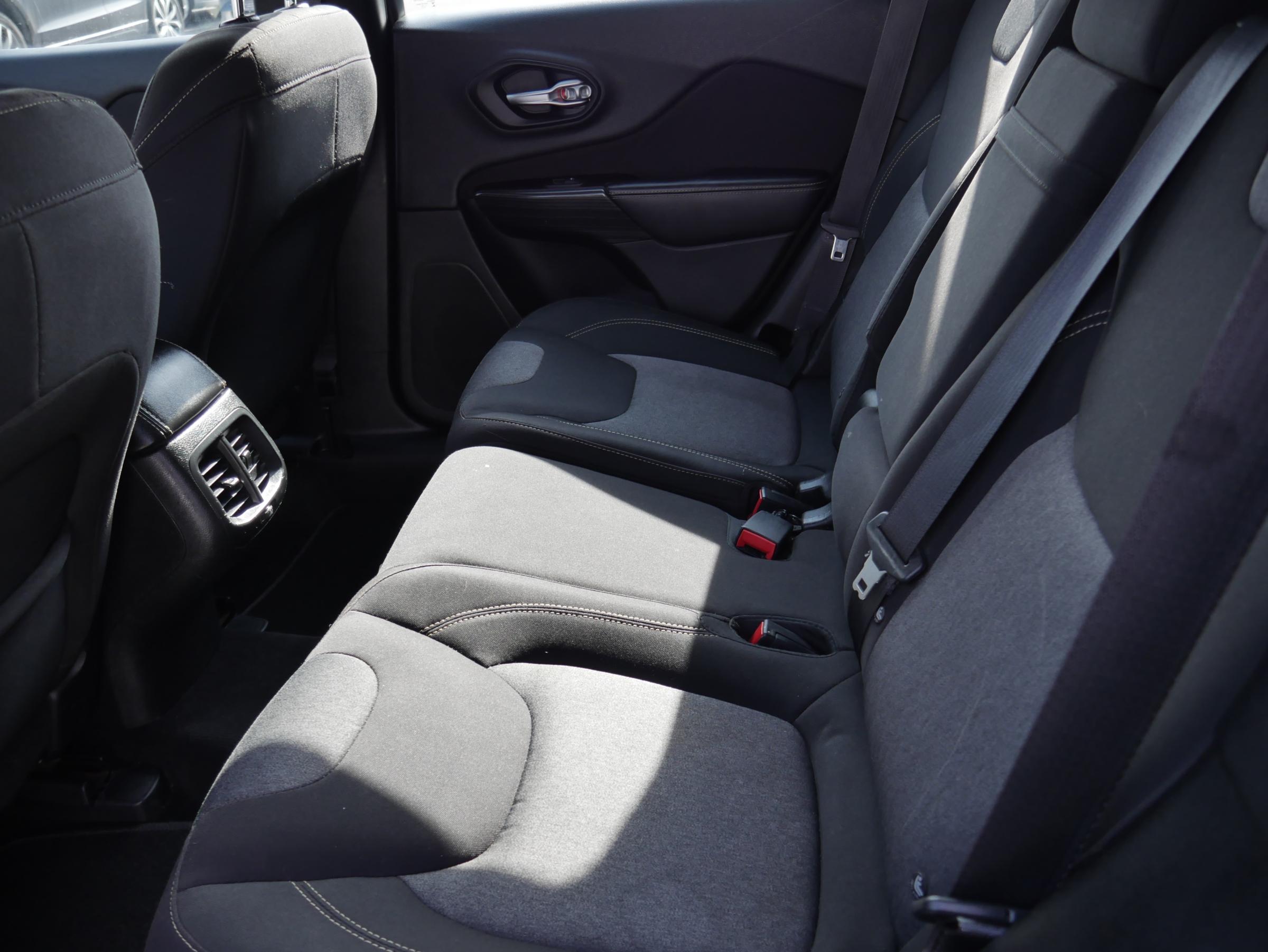 Jeep Cherokee, 2014 - pohled č. 10