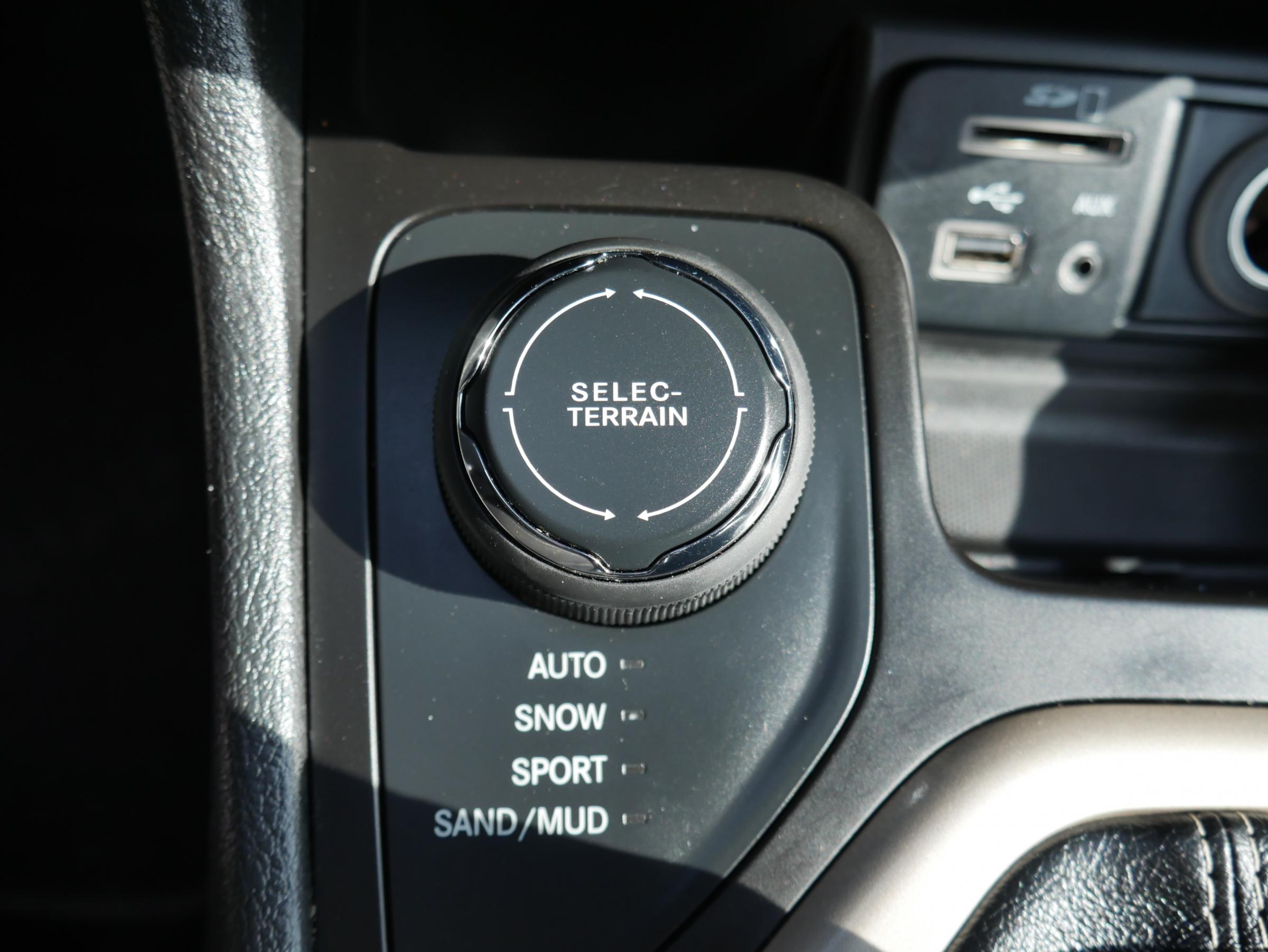 Jeep Cherokee, 2014 - pohled č. 21