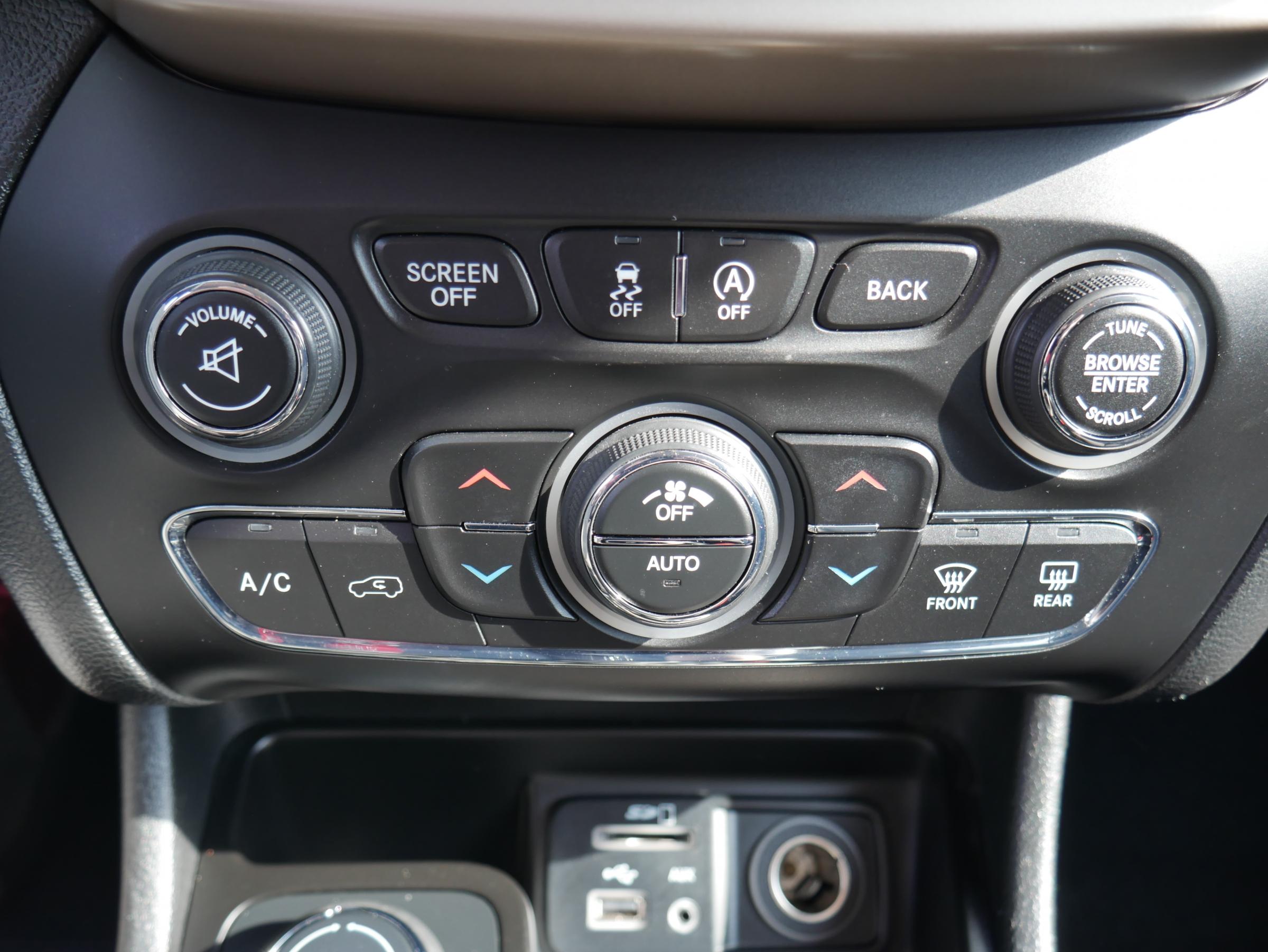 Jeep Cherokee, 2014 - pohled č. 25