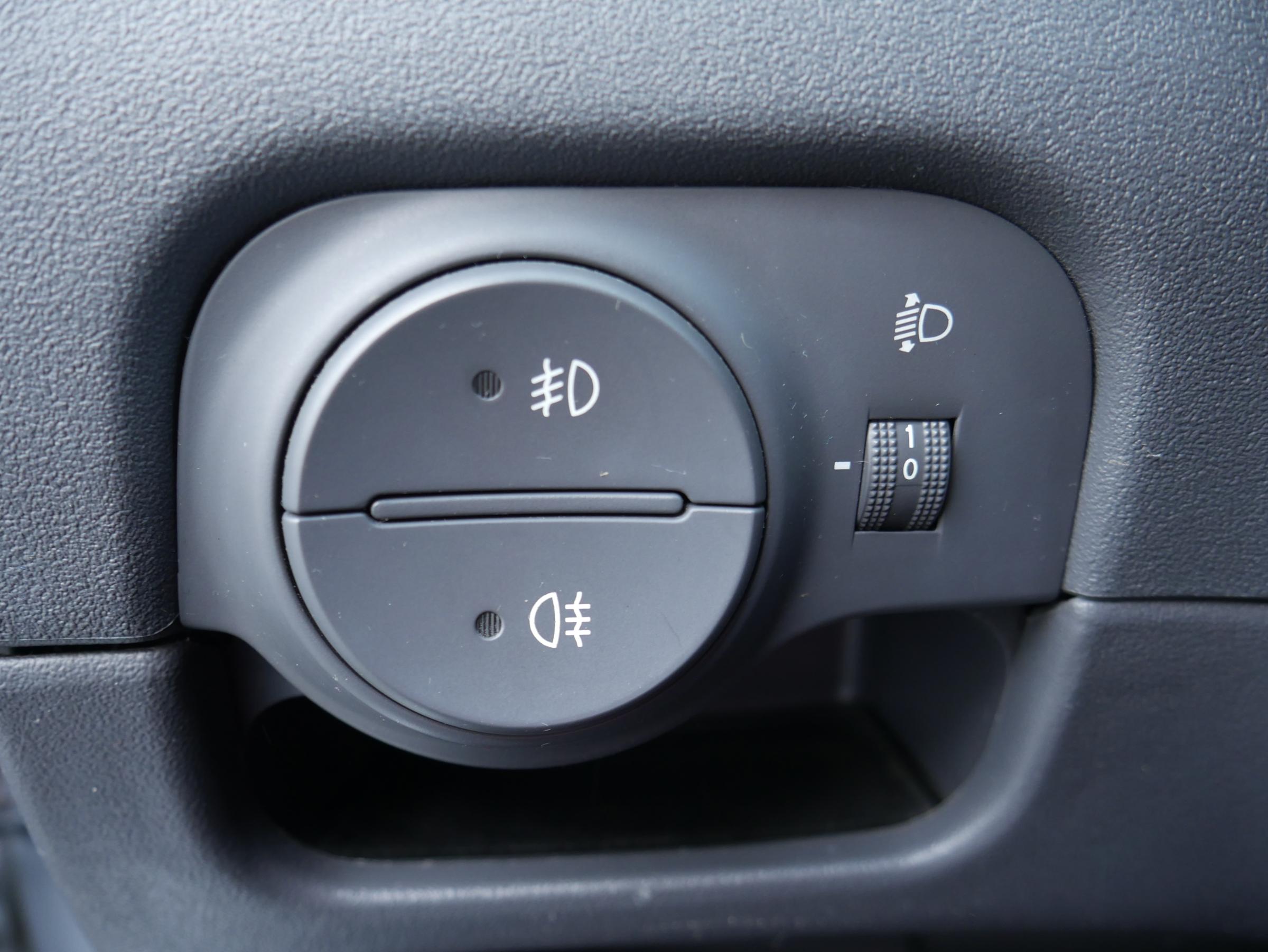 Kia Rio, 2007 - pohled č. 13