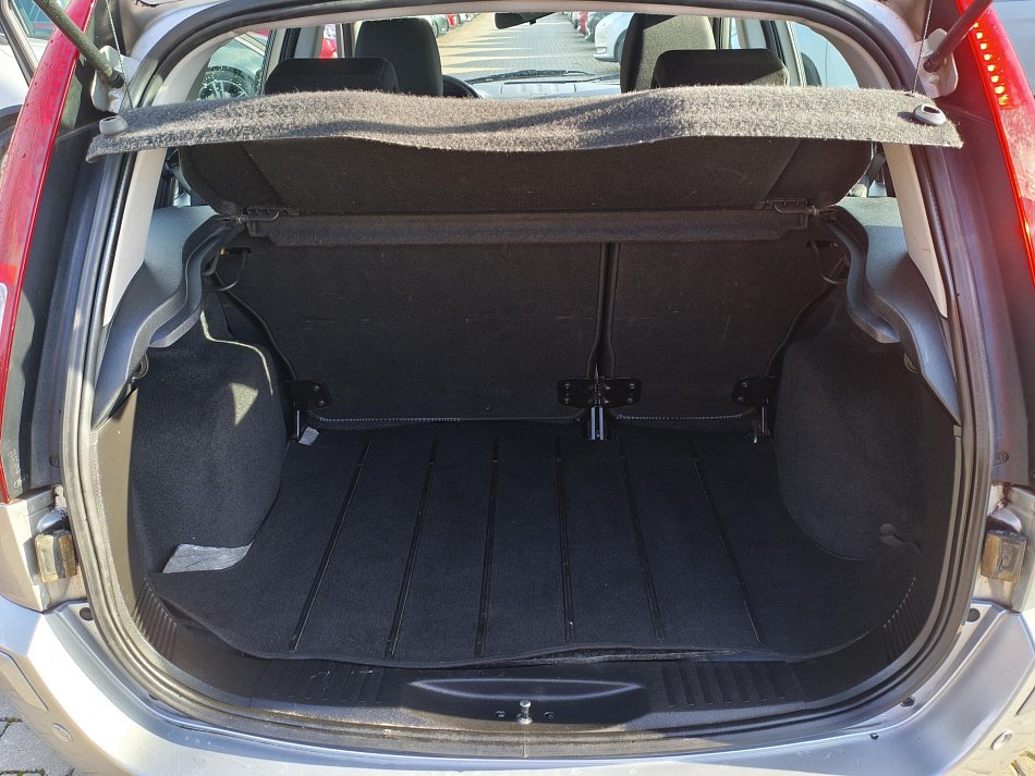 Ford Fusion 1.4i Style