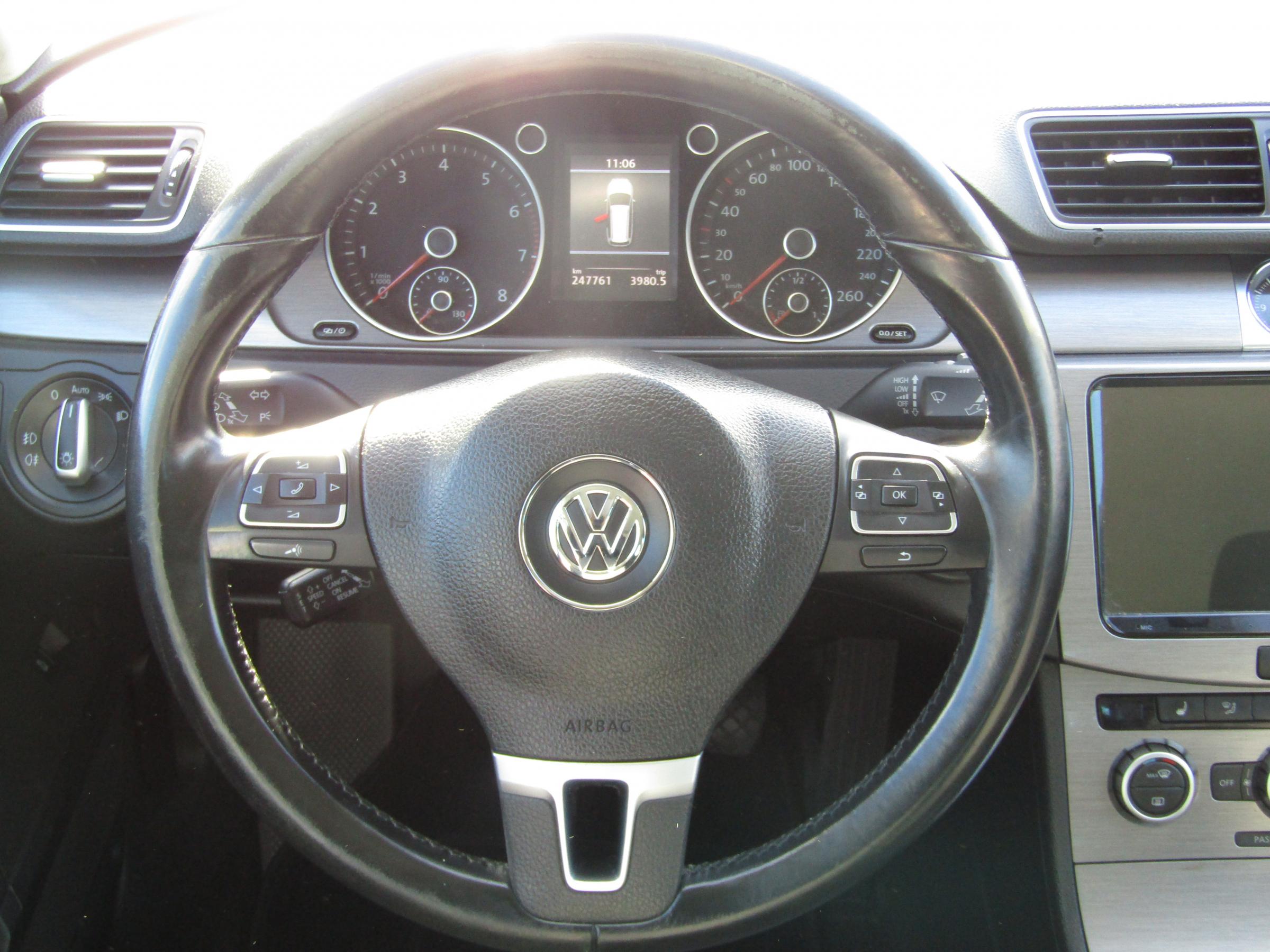 Volkswagen Passat, 2012 - pohled č. 19